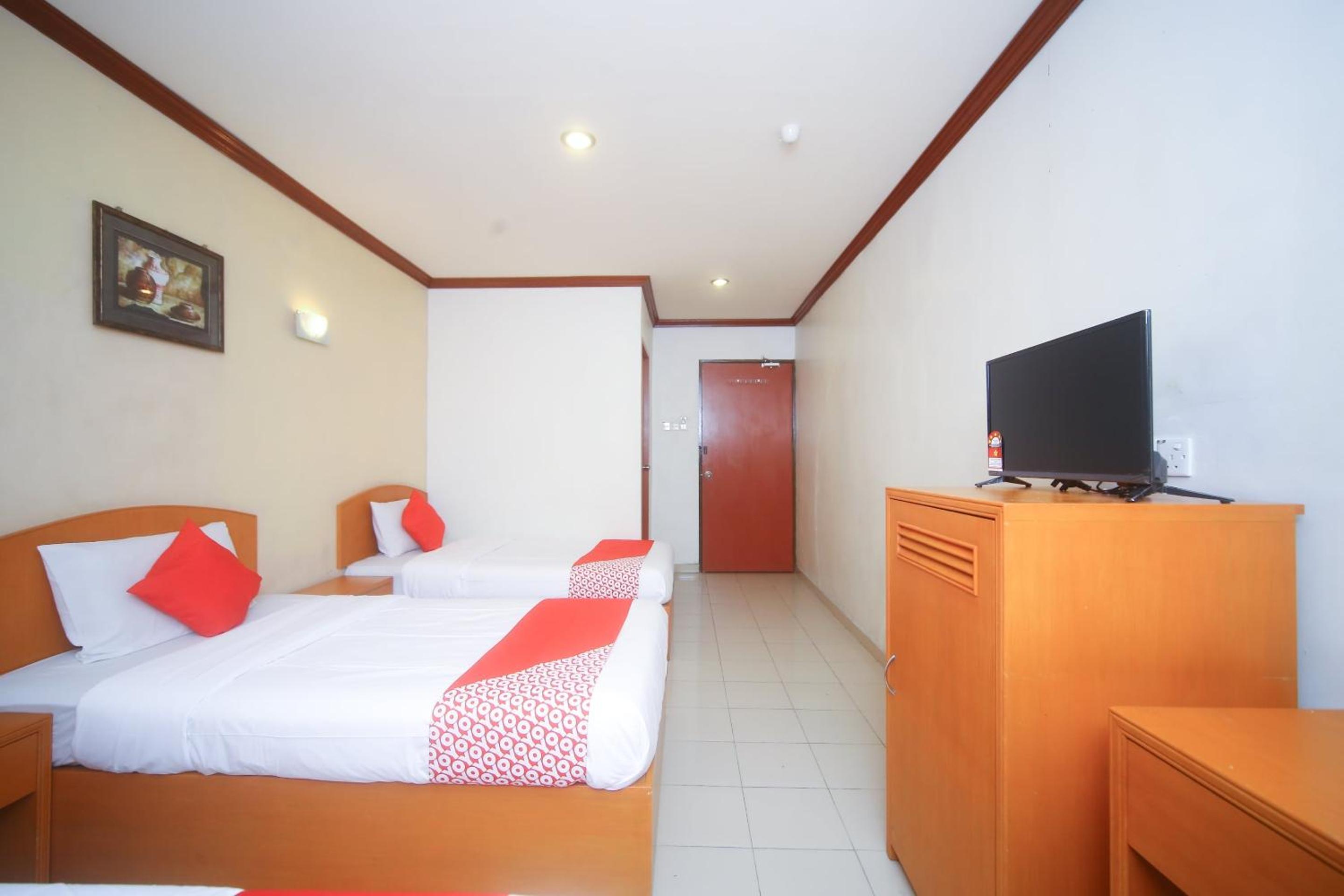 Superior Suite - Photo 4