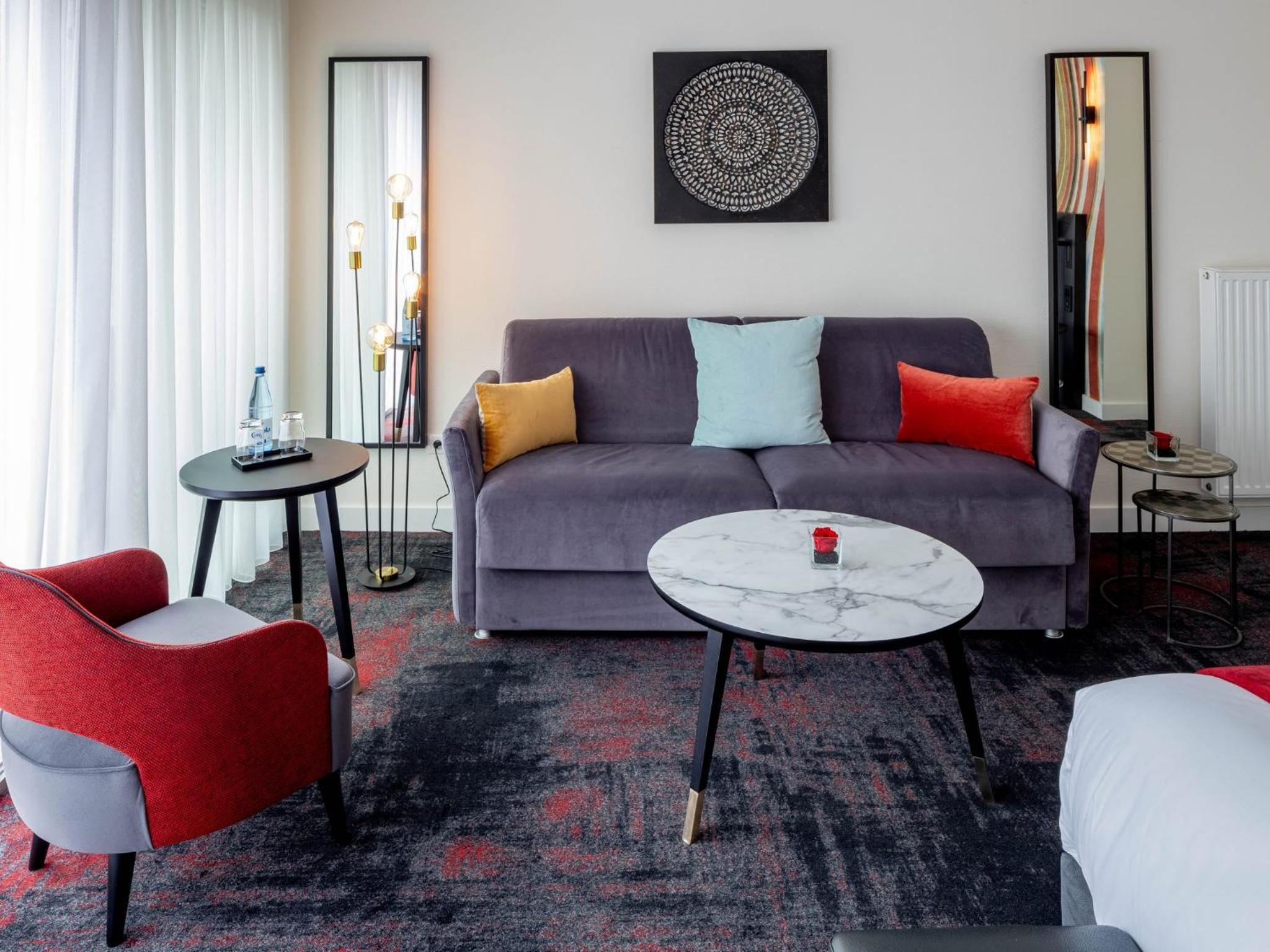 Suite - Photo 6