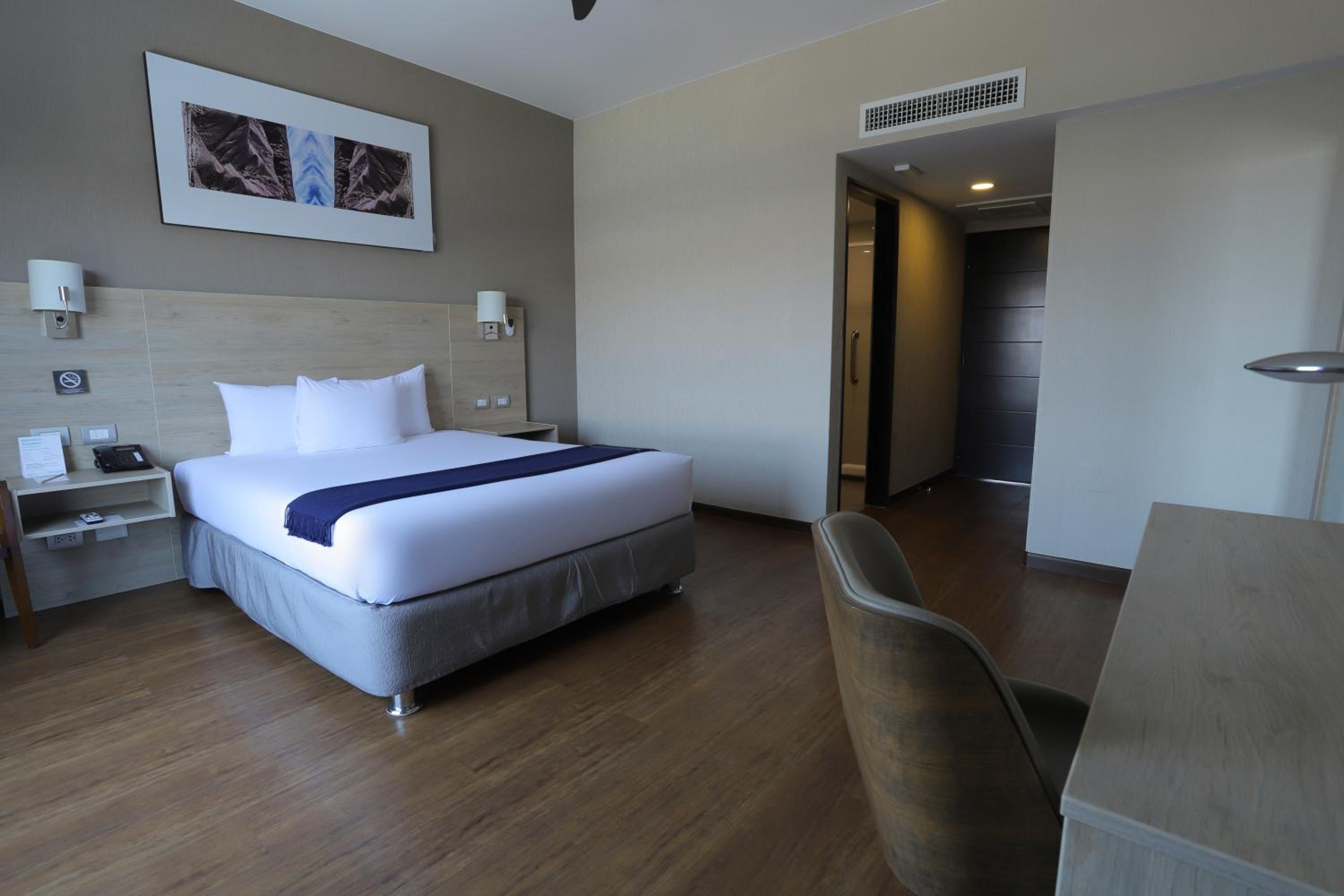 Superior Queen Room photo 2