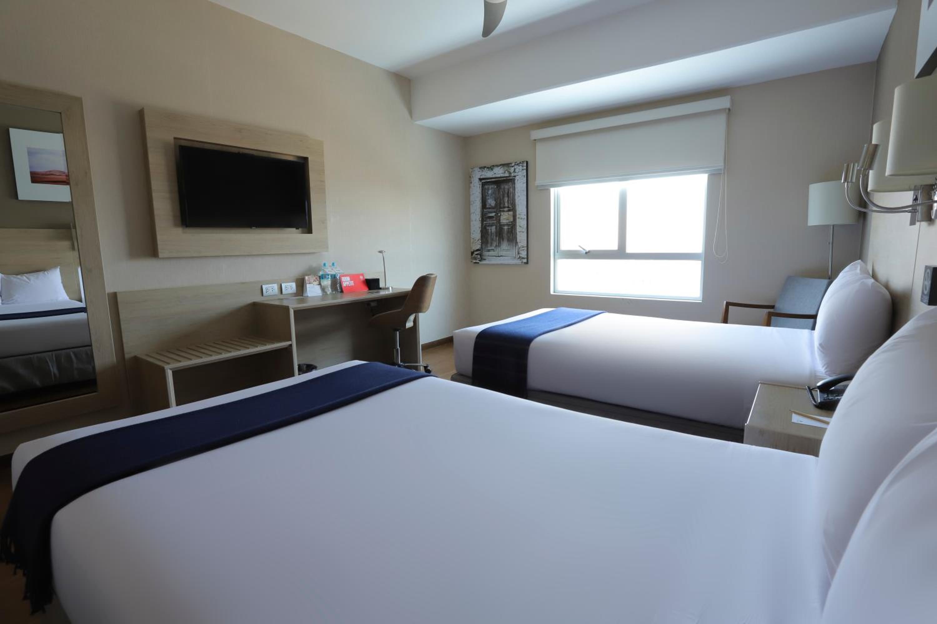 Superior Twin Room photo 3