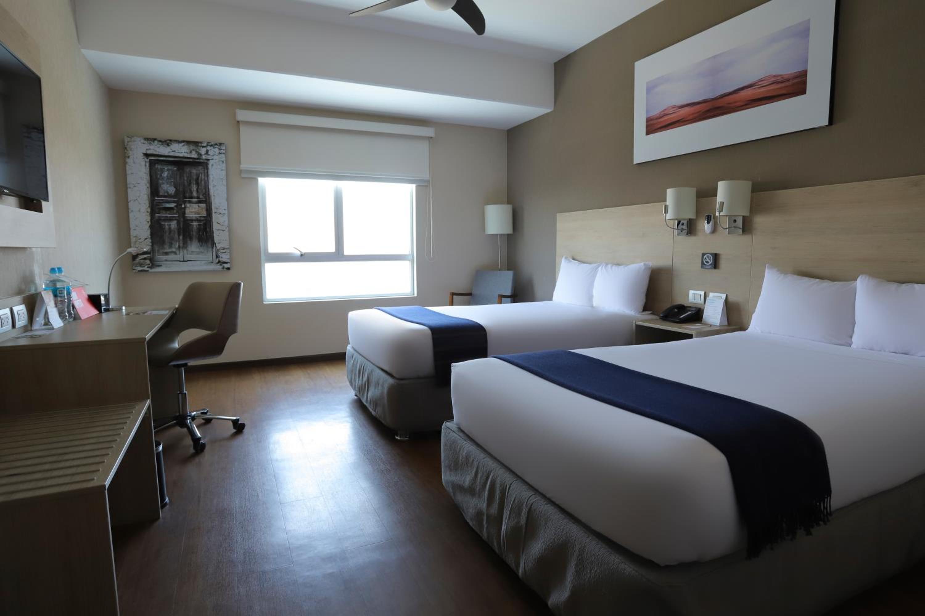 Superior Twin Room photo 2