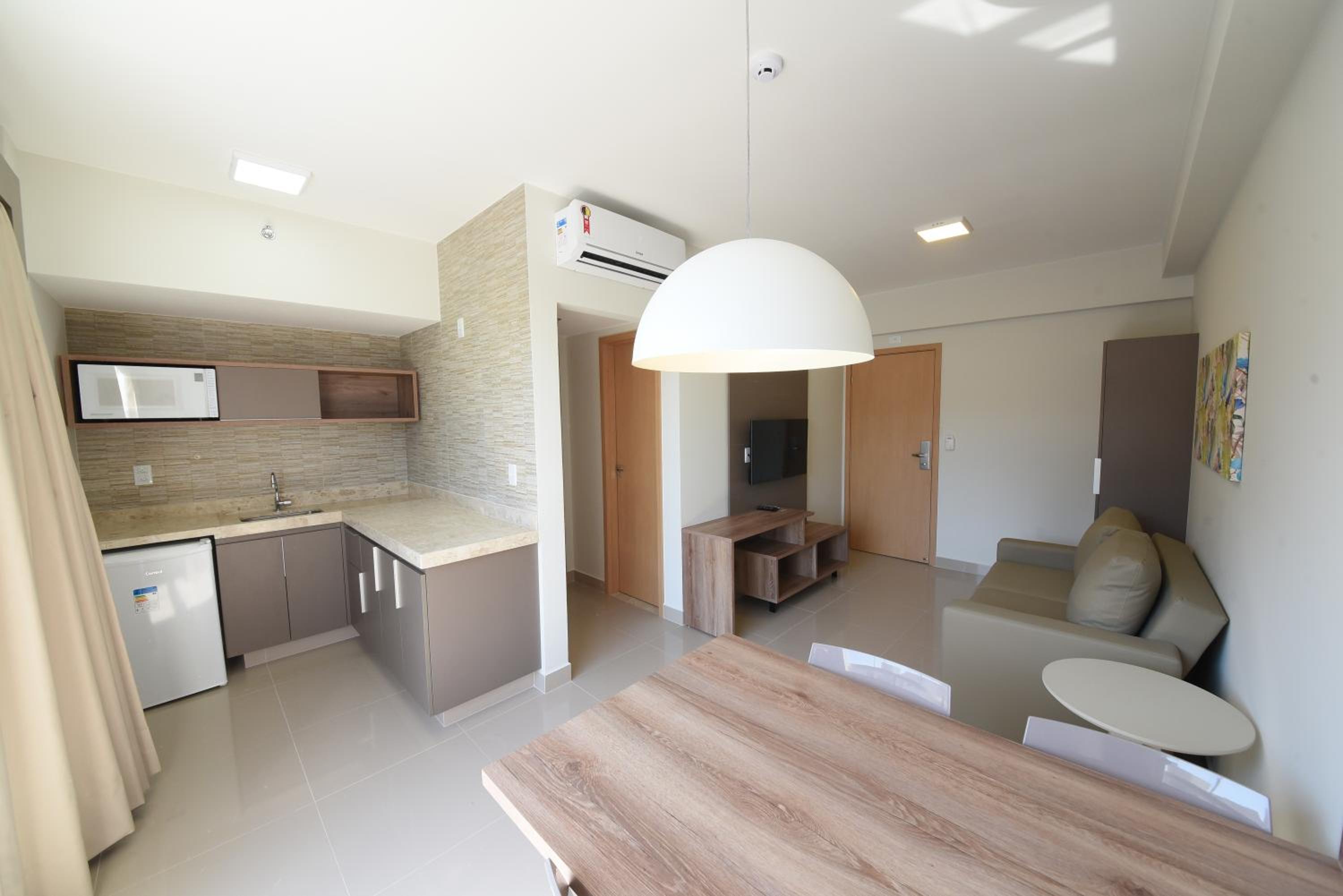 Apartment with Pool View  photo 2