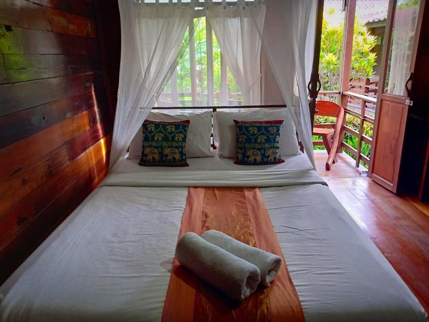 Standard Double Room with Fan - Photo 1