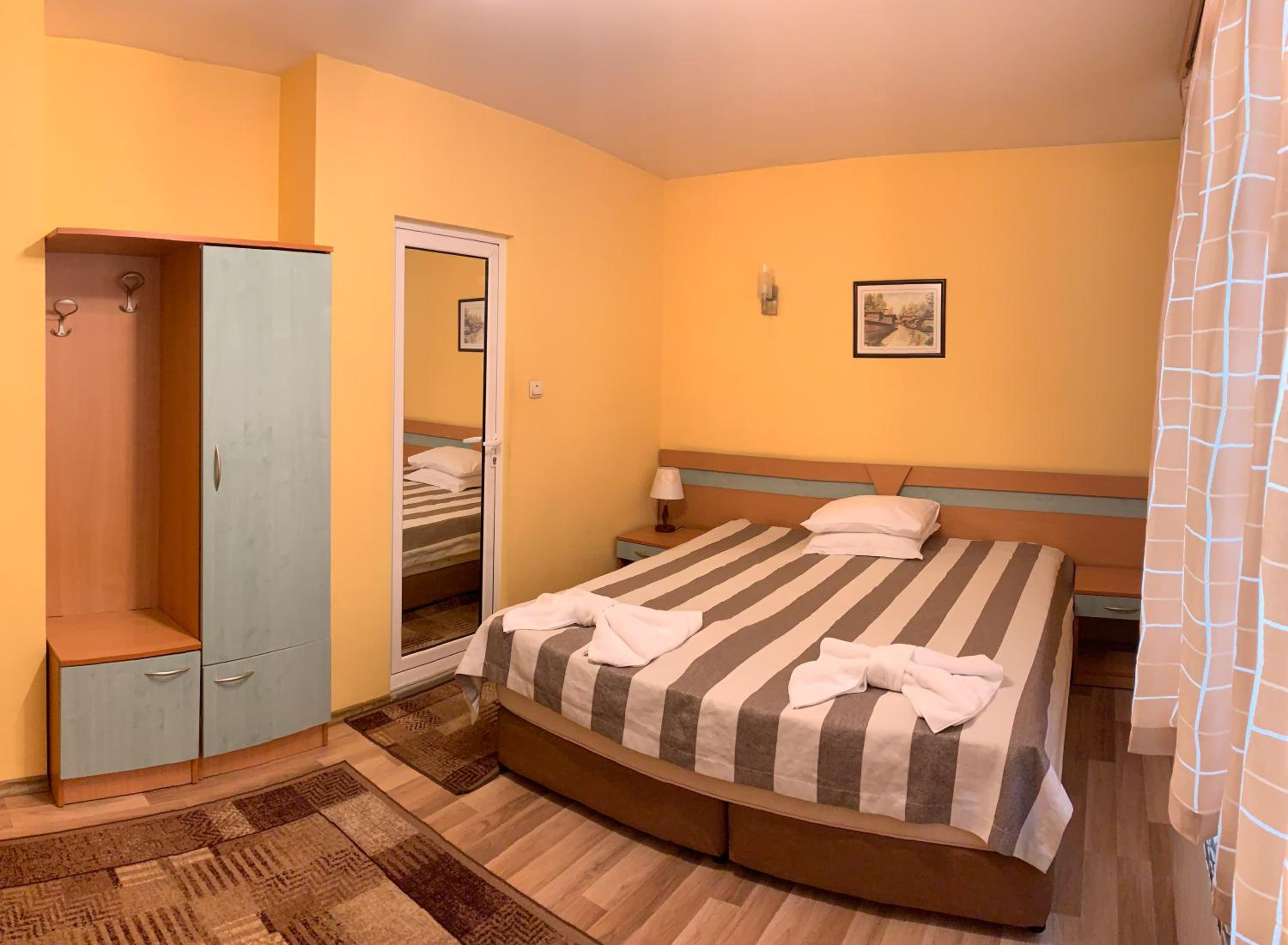 Single Room photo 3