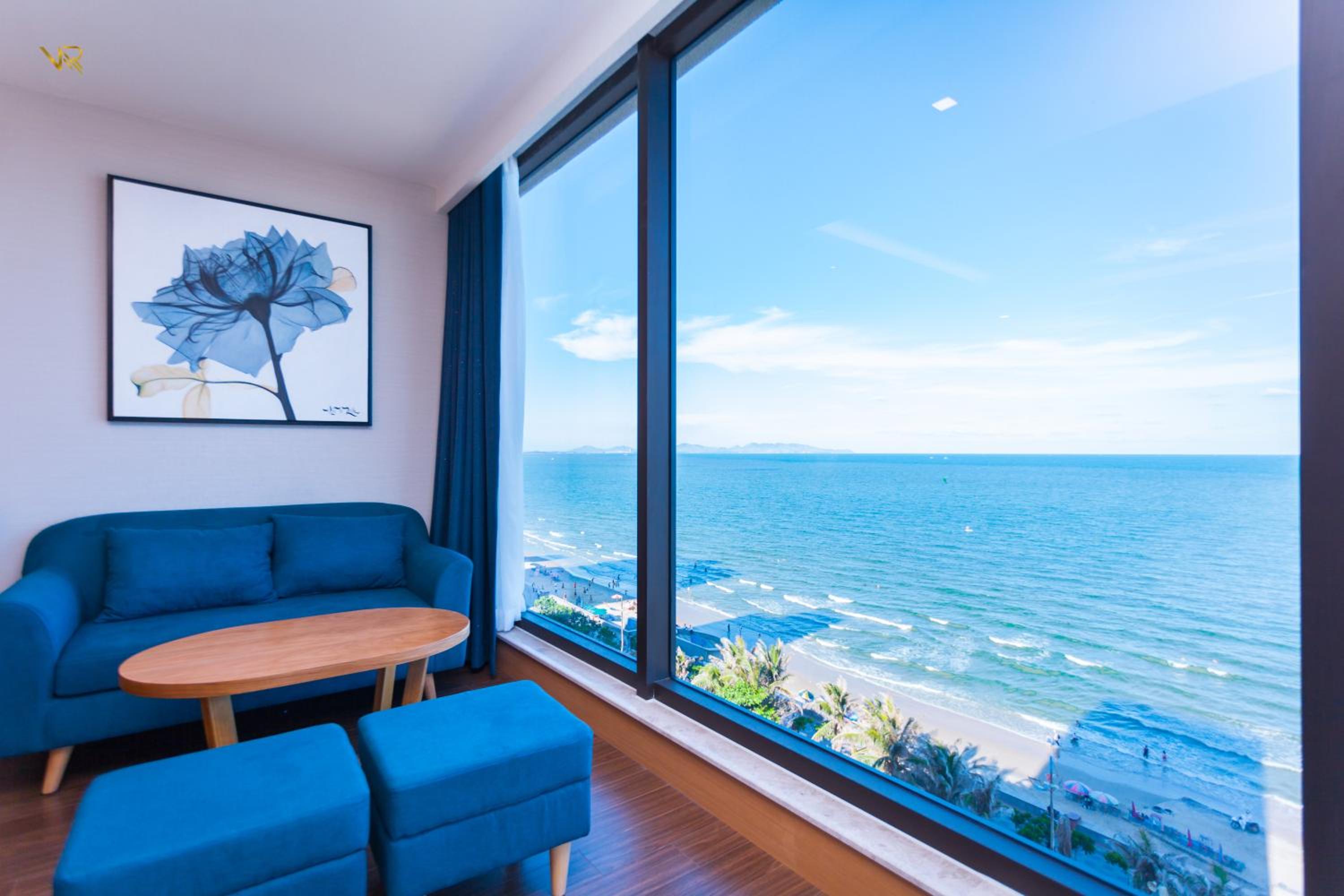 Double Room With Sea View - Photo 2