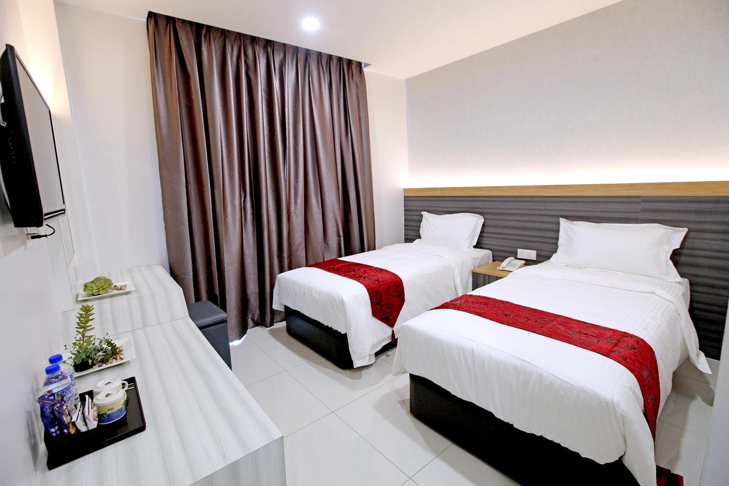 Deluxe Twin Room - Photo 1