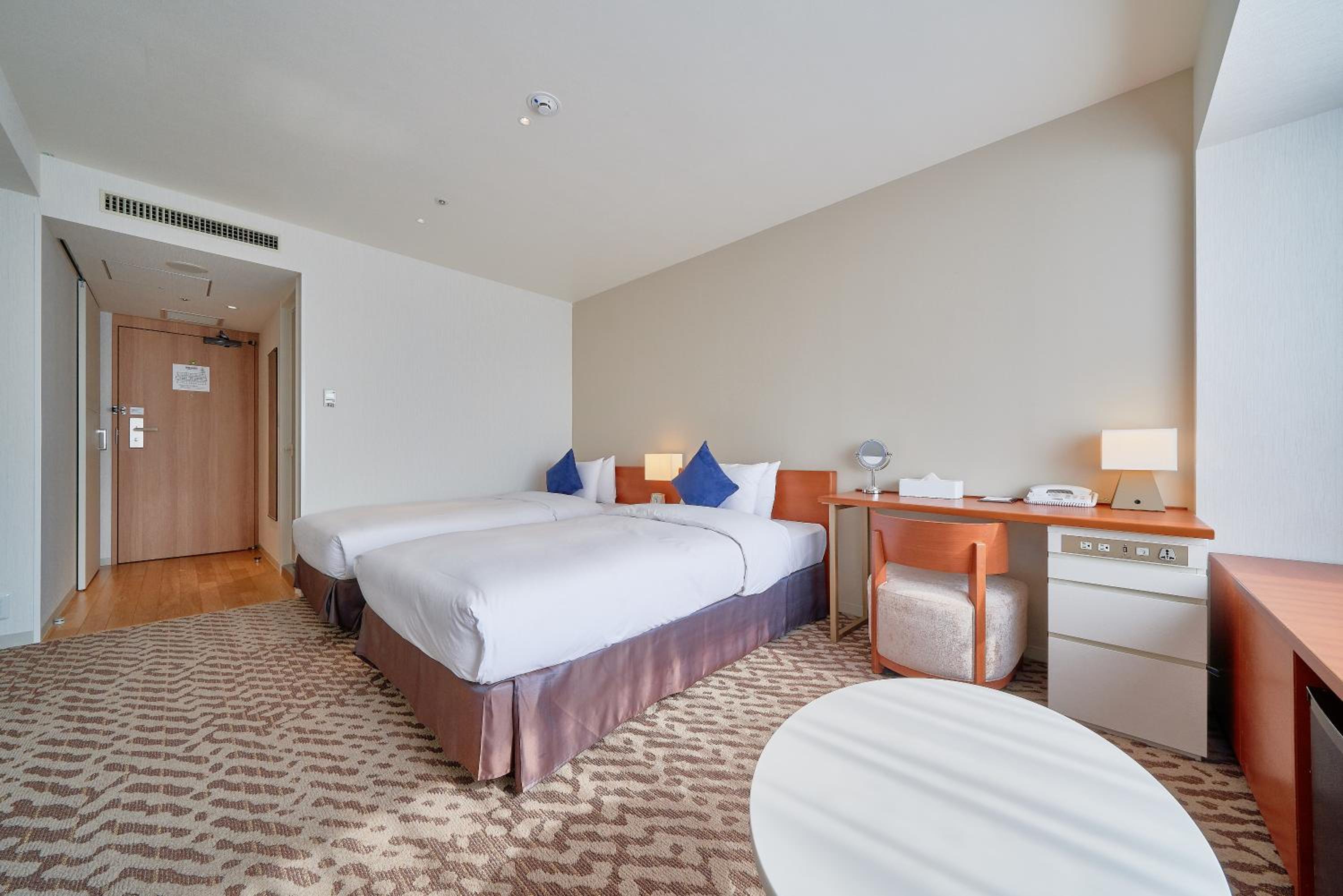 Superior Twin Room - Non-Smoking - Photo 2