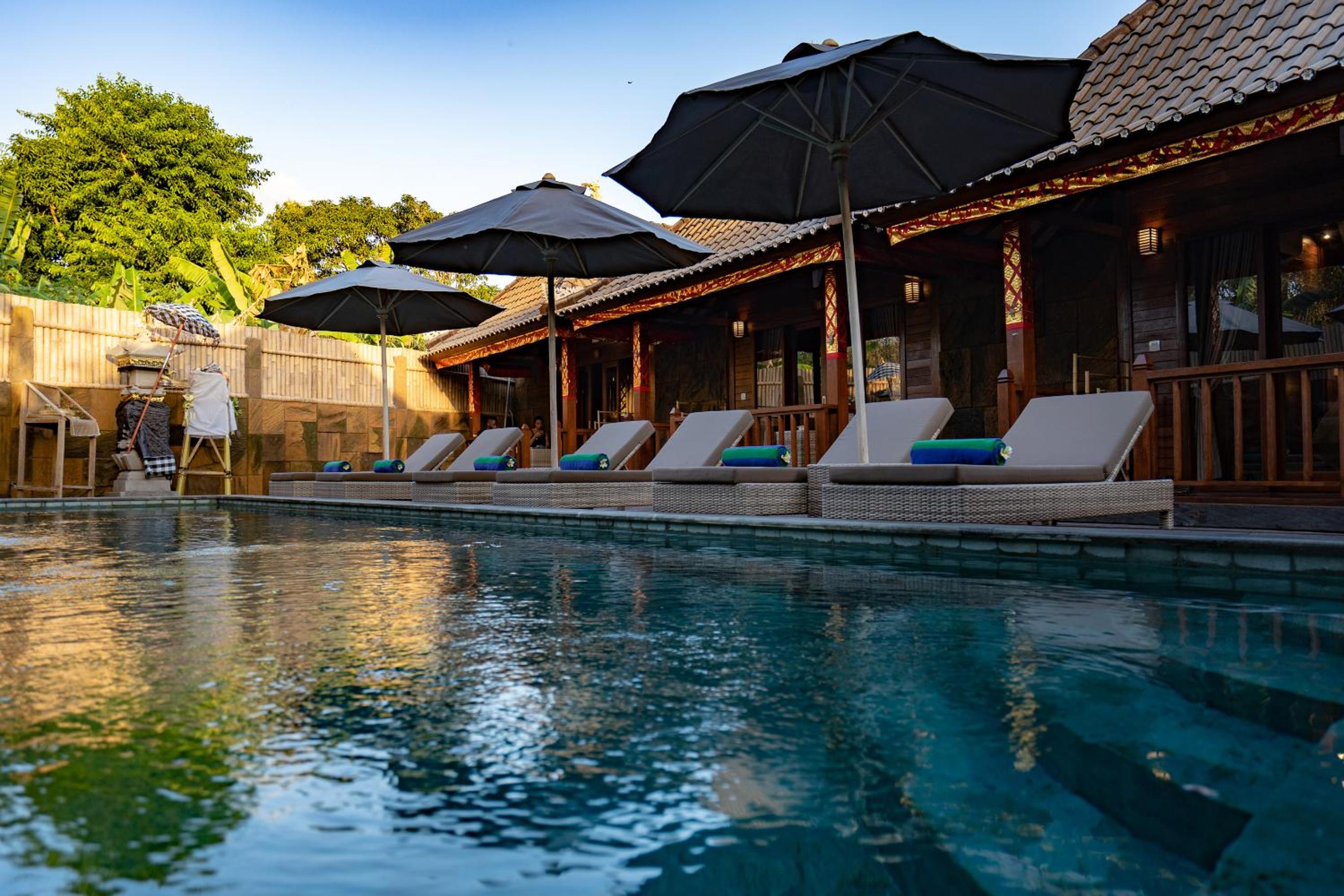 Villa with Private Pool photo 1