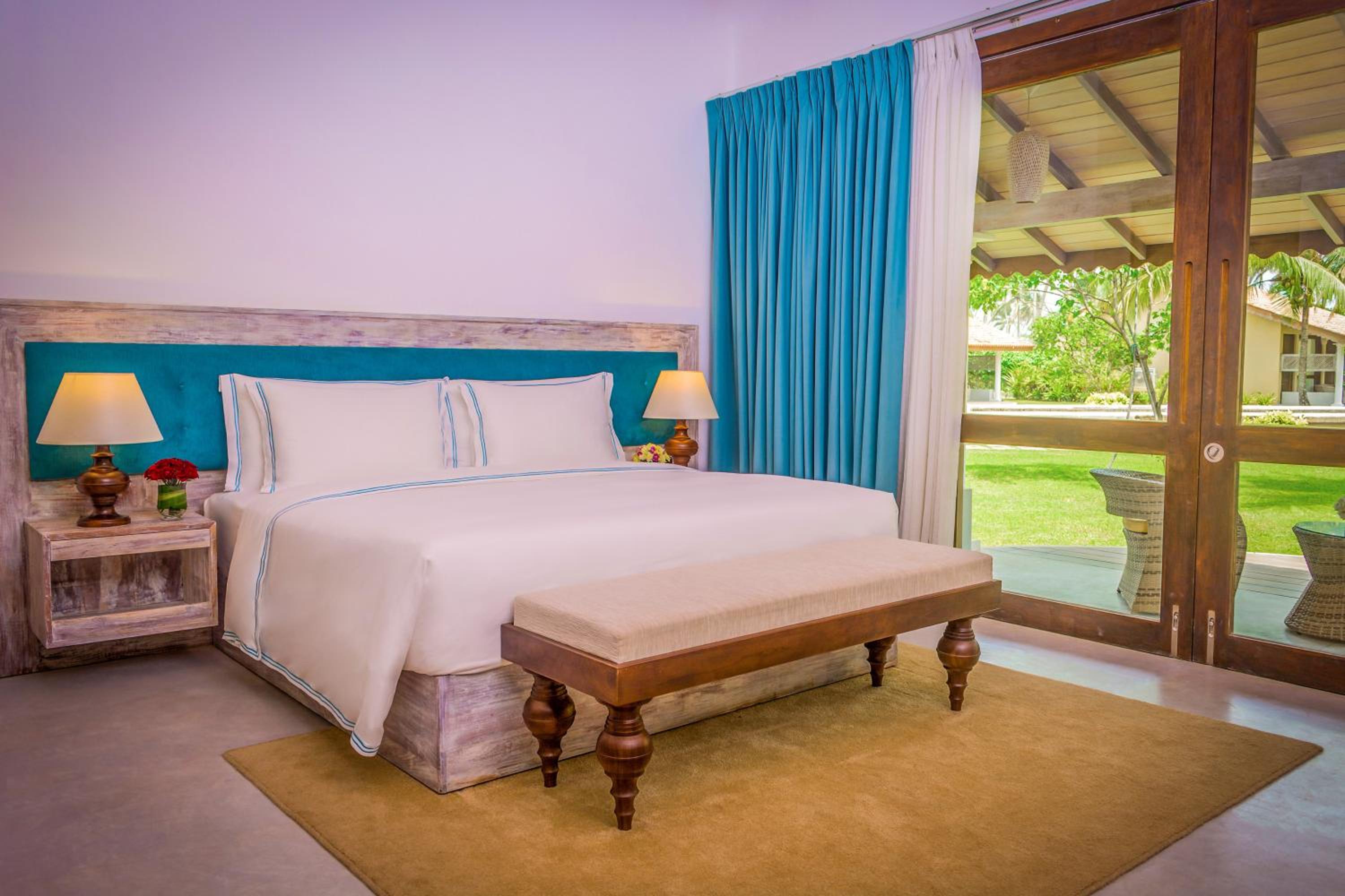 Premium Room with 10% Discount on Food & Beverage + All Property Services (Excluding Spa) - Photo 4