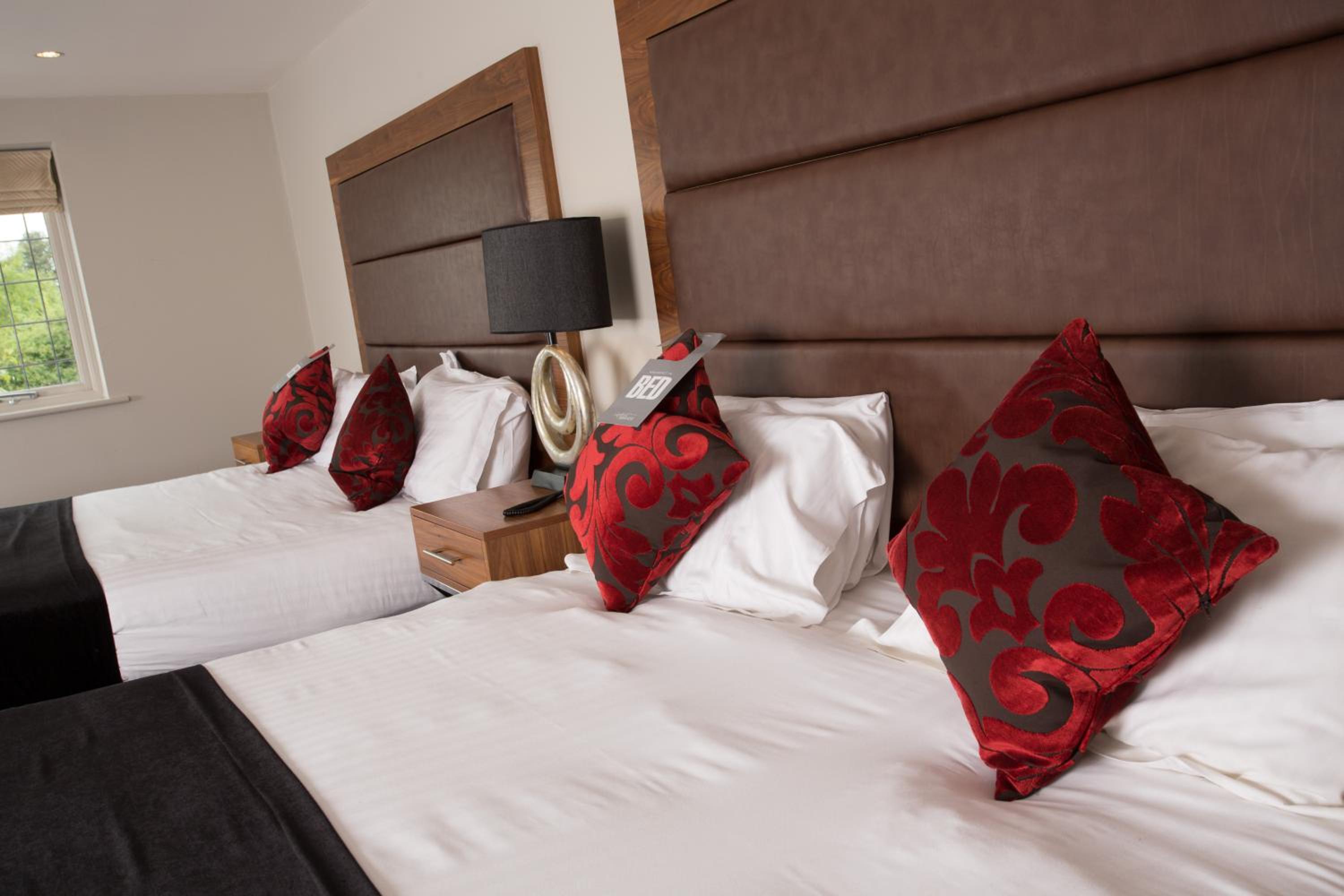 Executive Twin Room - Photo 3