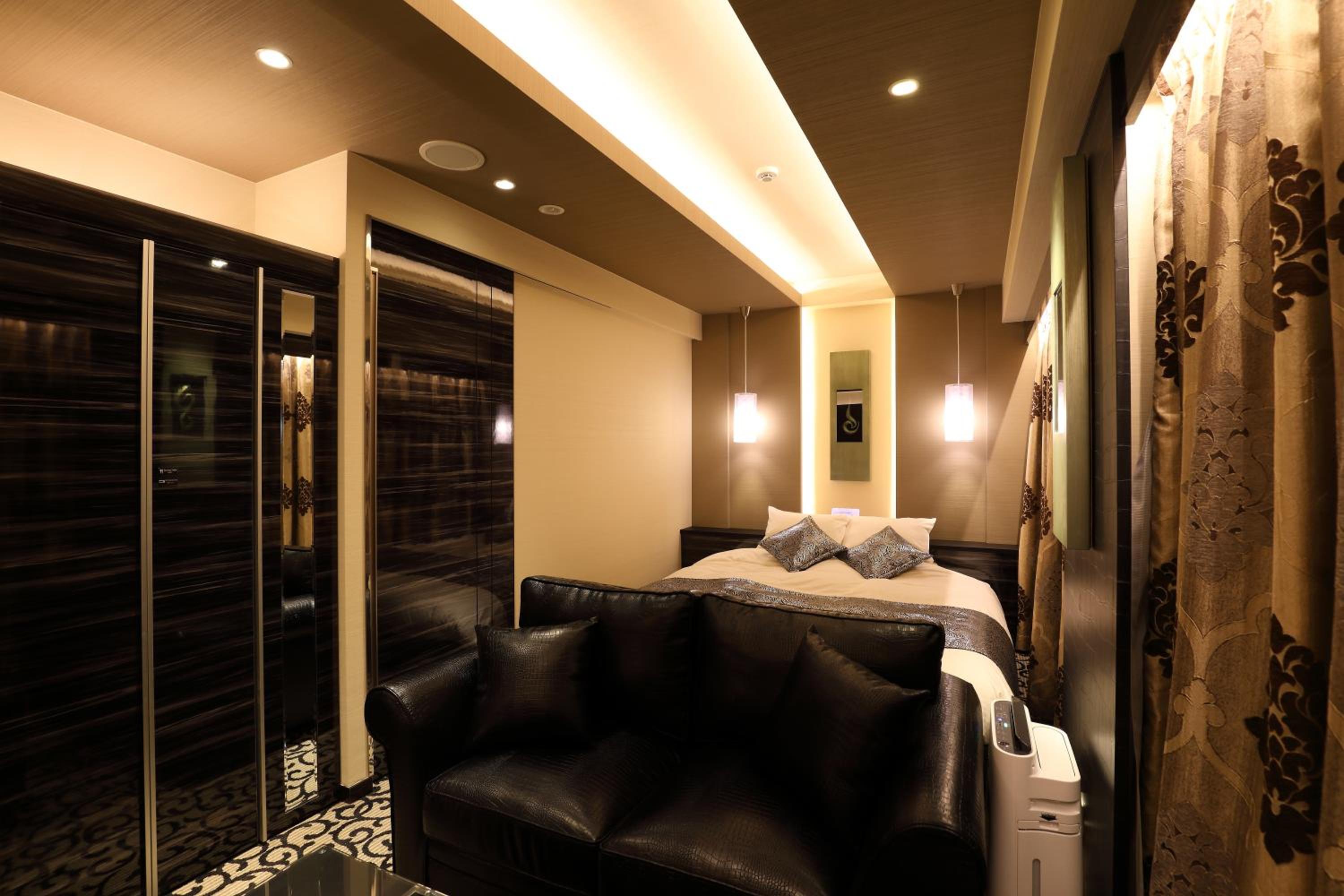 Deluxe Double Room - Non-Smoking photo 1