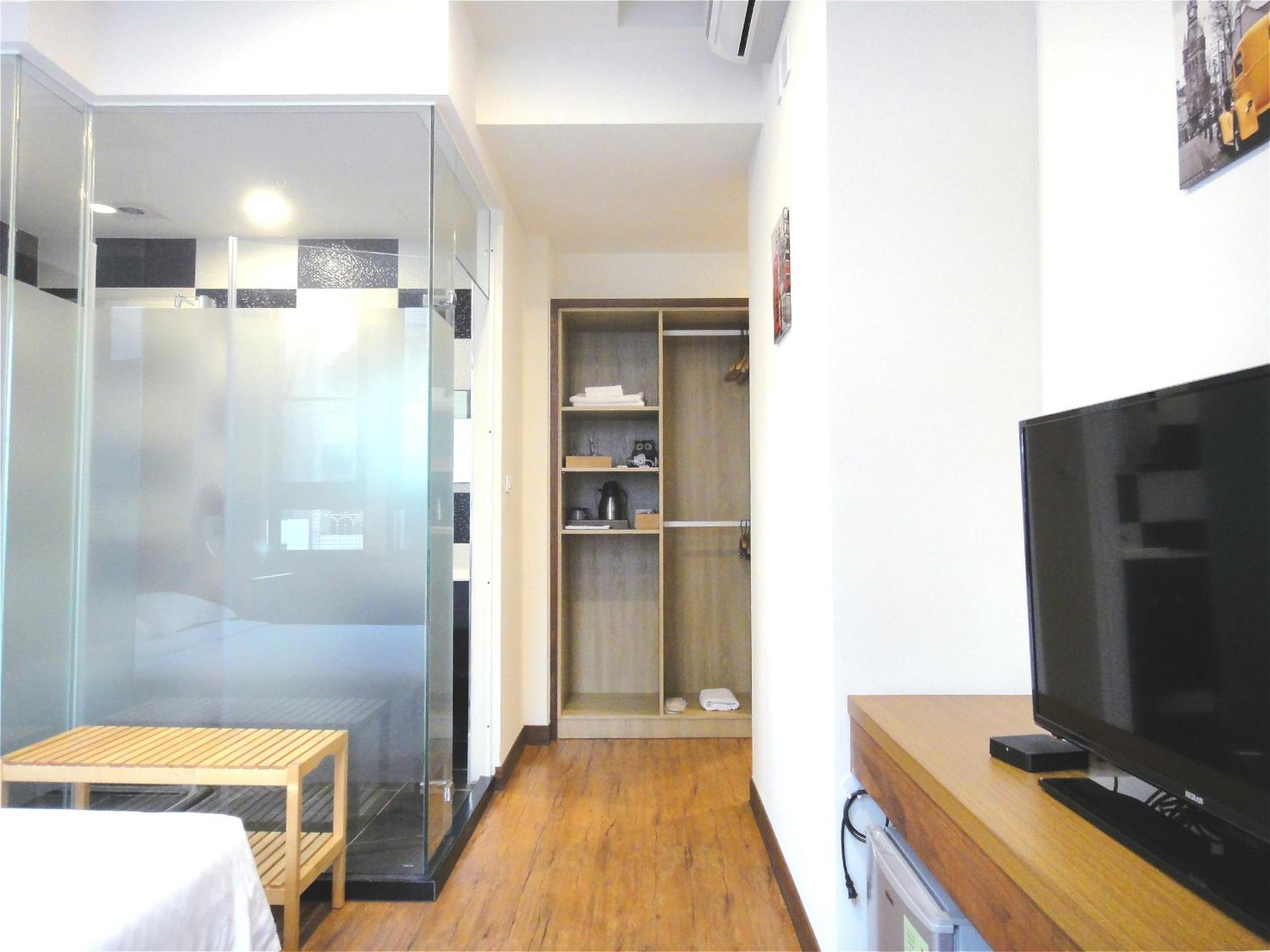 Elegance Double Room photo 3