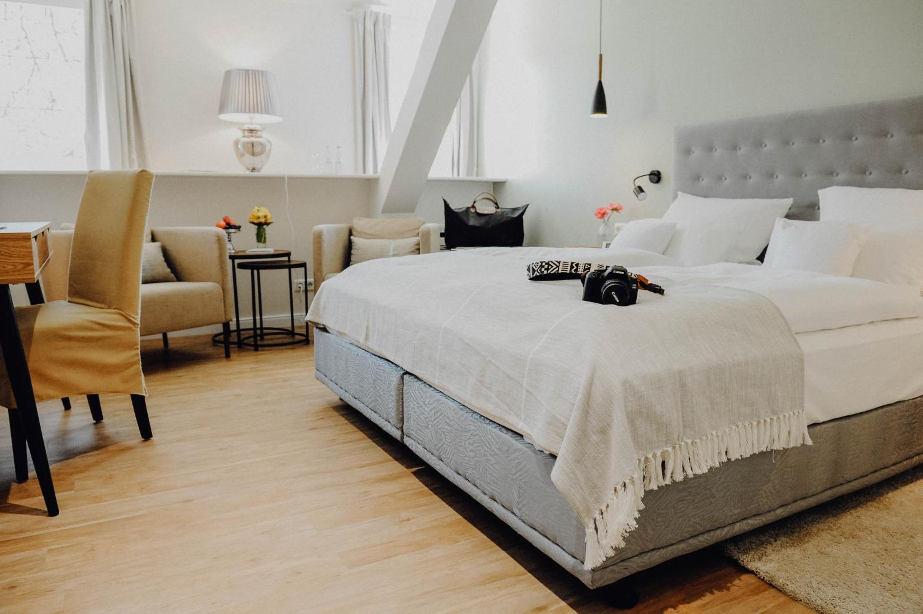 Double Room - Photo 10
