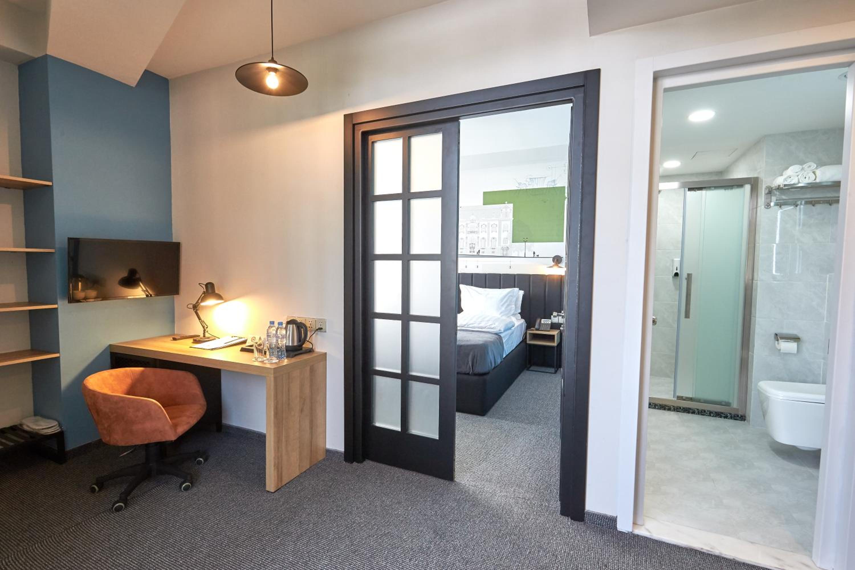 Deluxe Twin Room - Photo 6