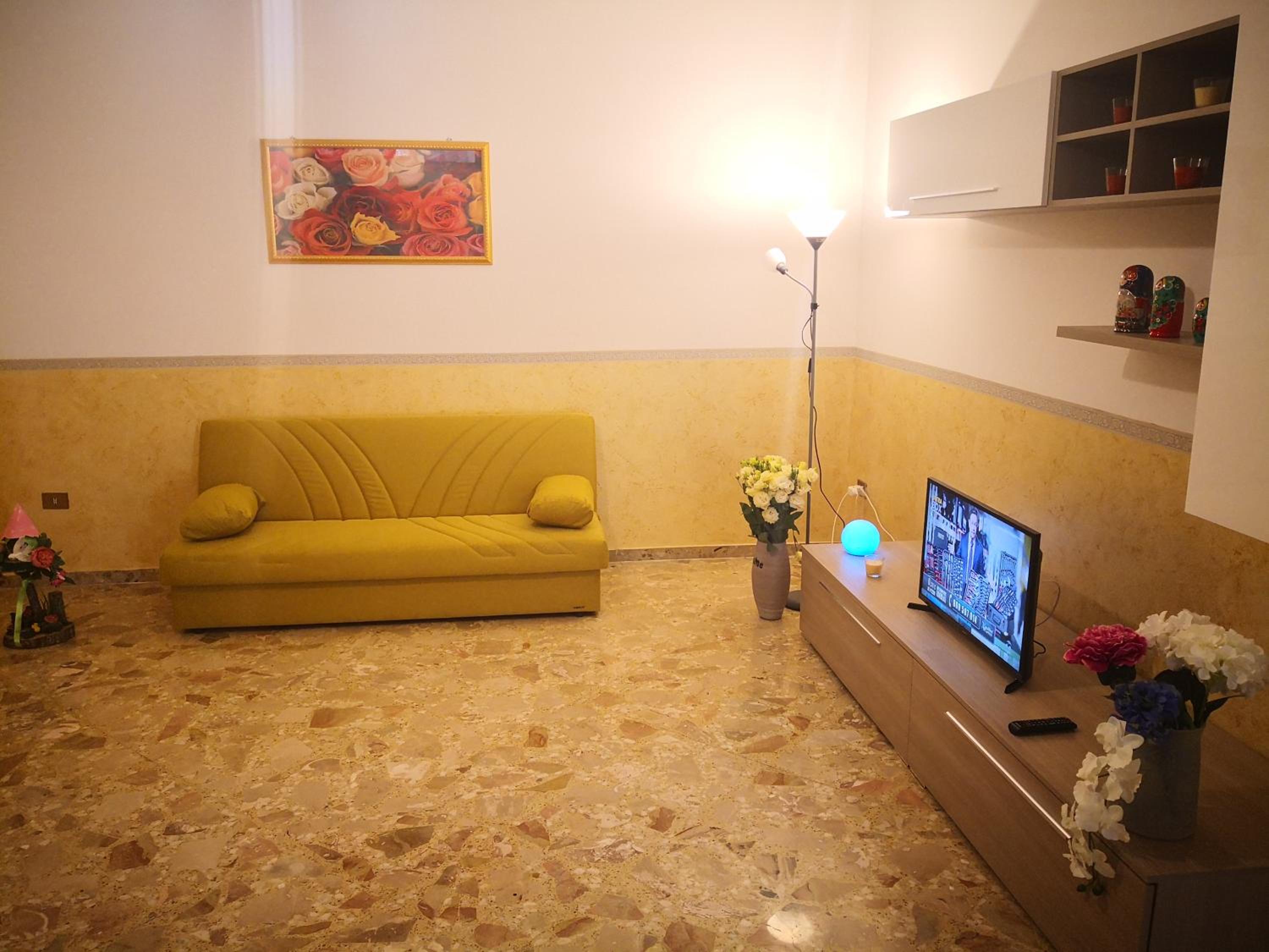Three-Bedroom House photo 2