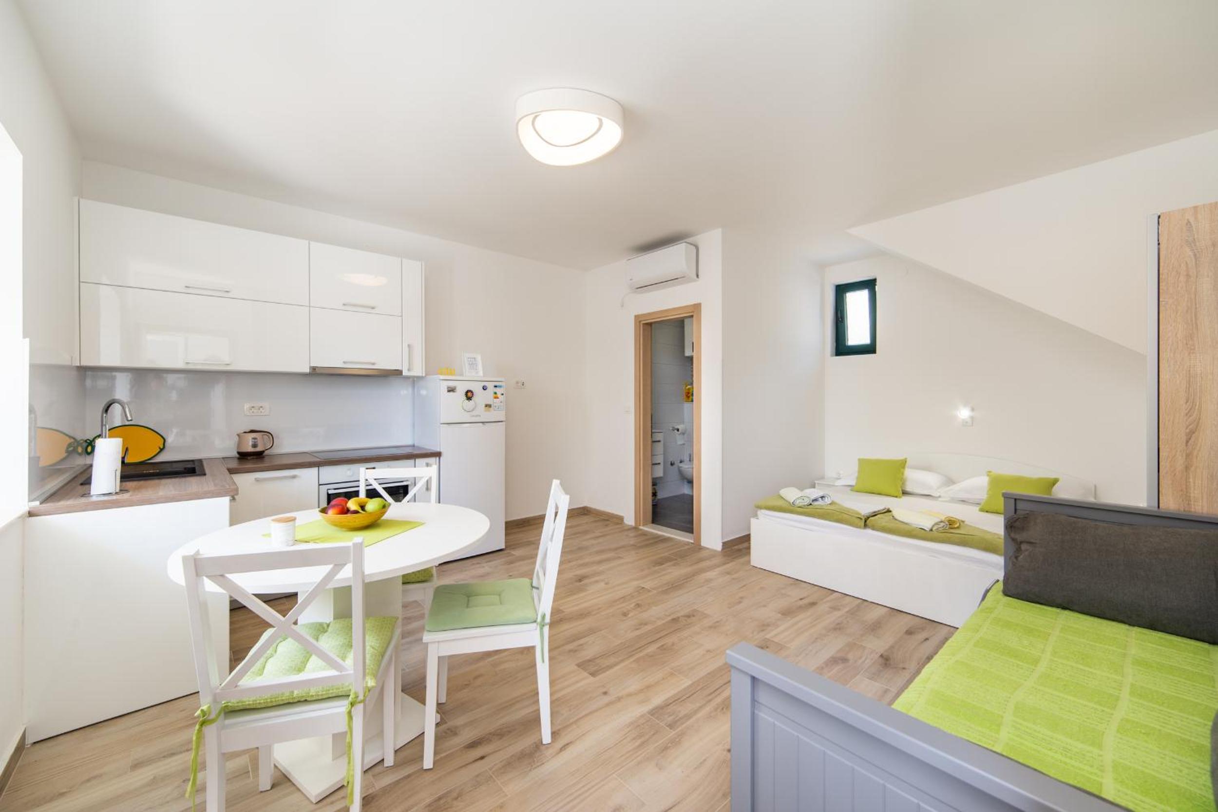 Studio Apartment