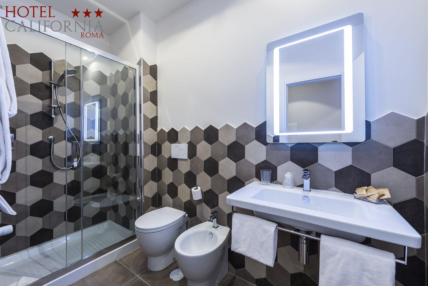 Superior Quadruple Room photo 3