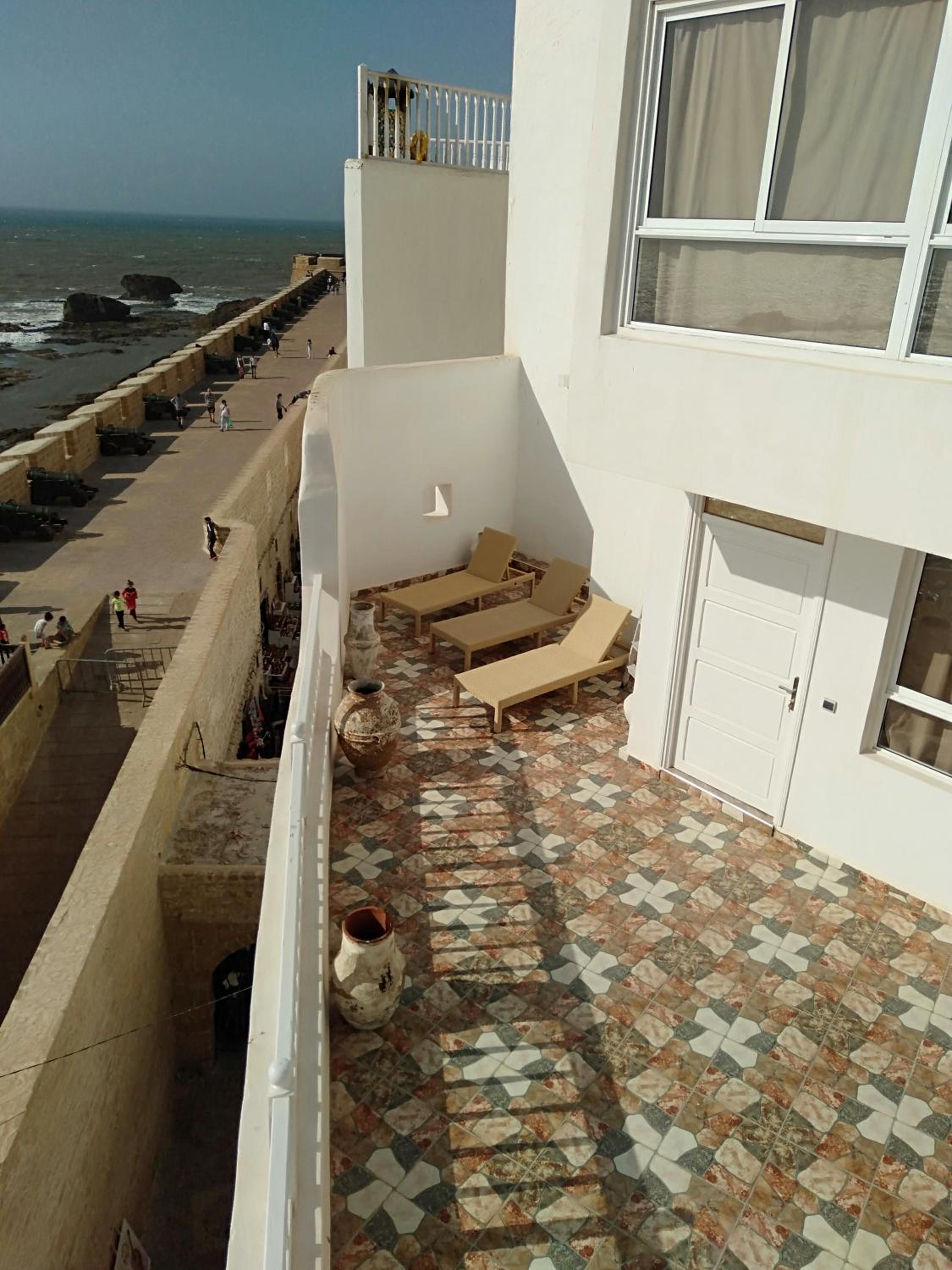 Apartment with Sea View - Photo 24