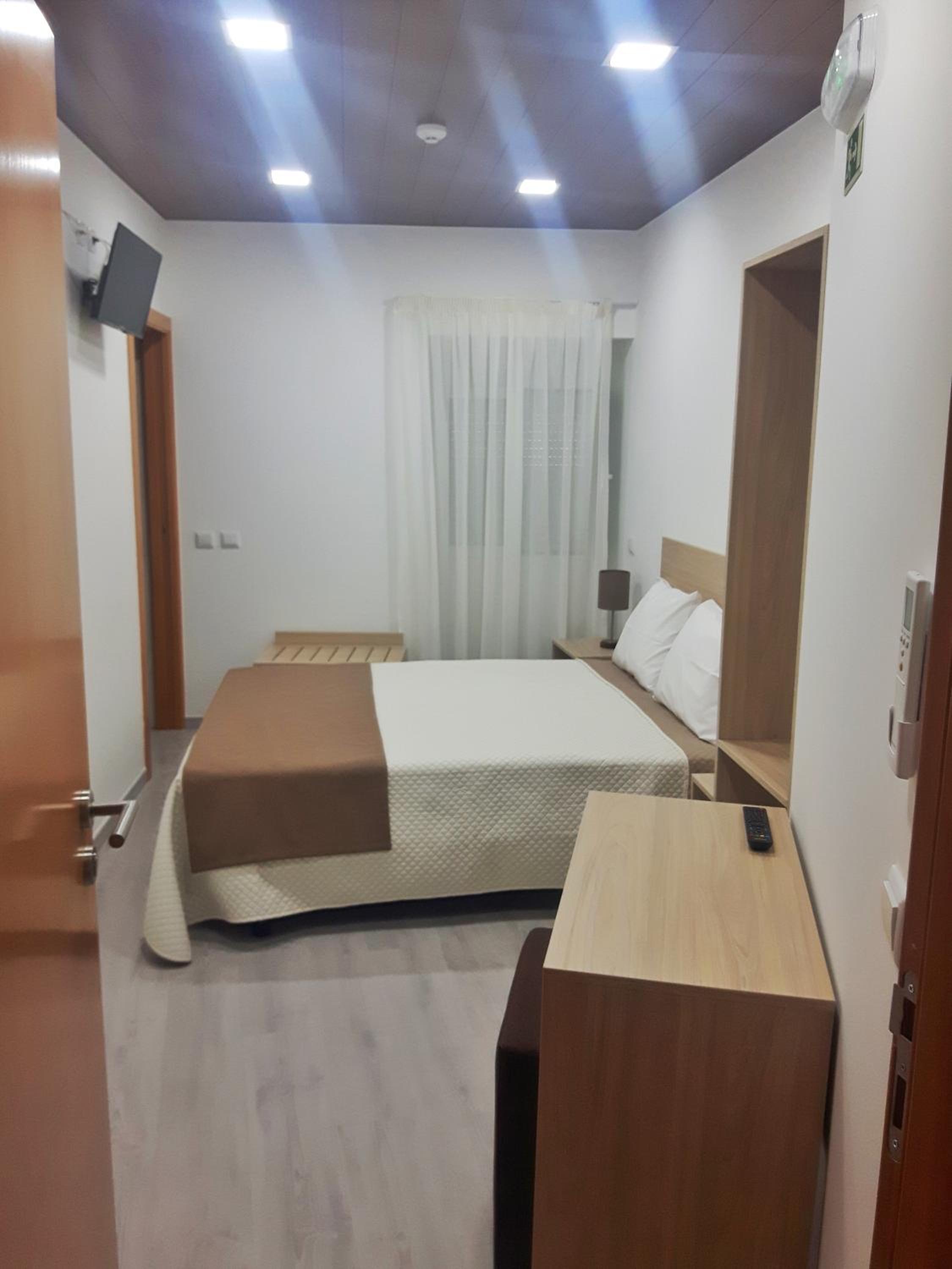 Double Room with Private Bathroom photo 1