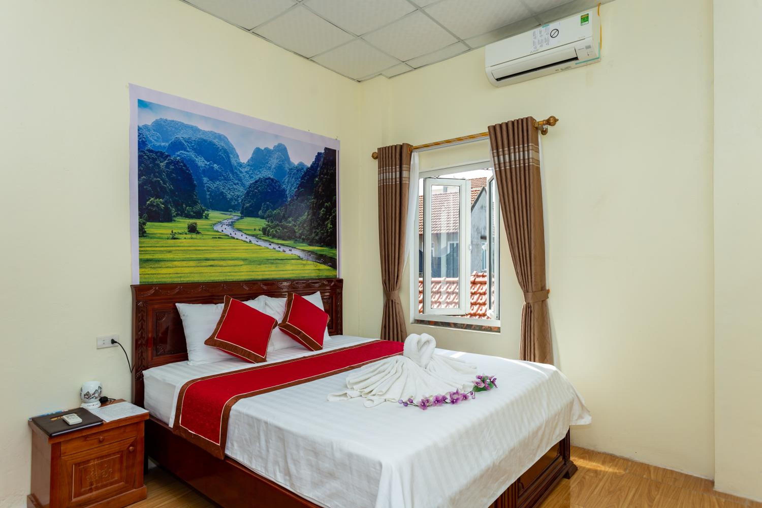 Double Room with Balcony - Photo 1