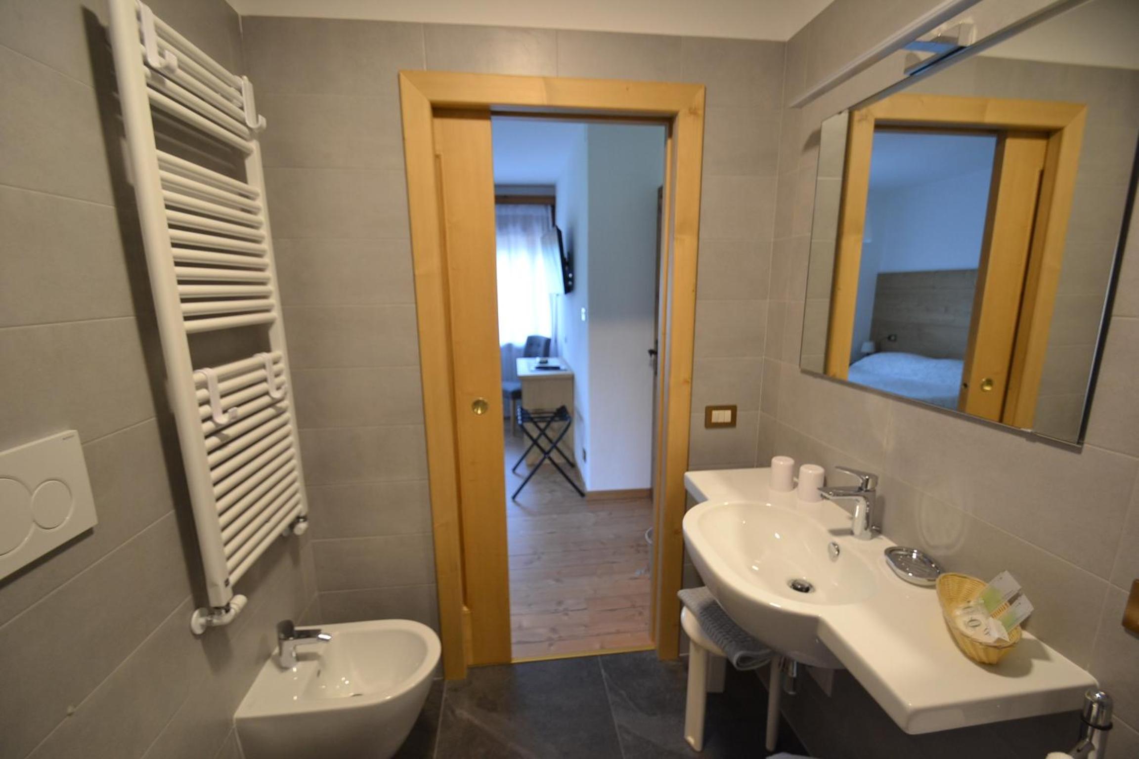 Superior Double Room with Mountain View photo 2