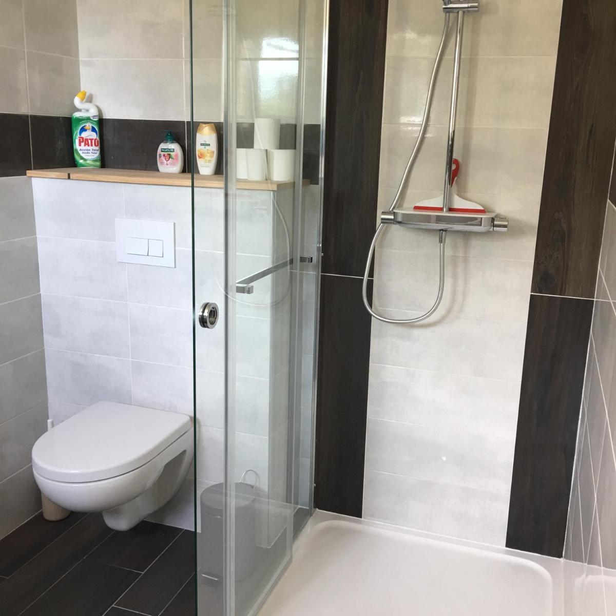 Double Room with Private Bathroom photo 2