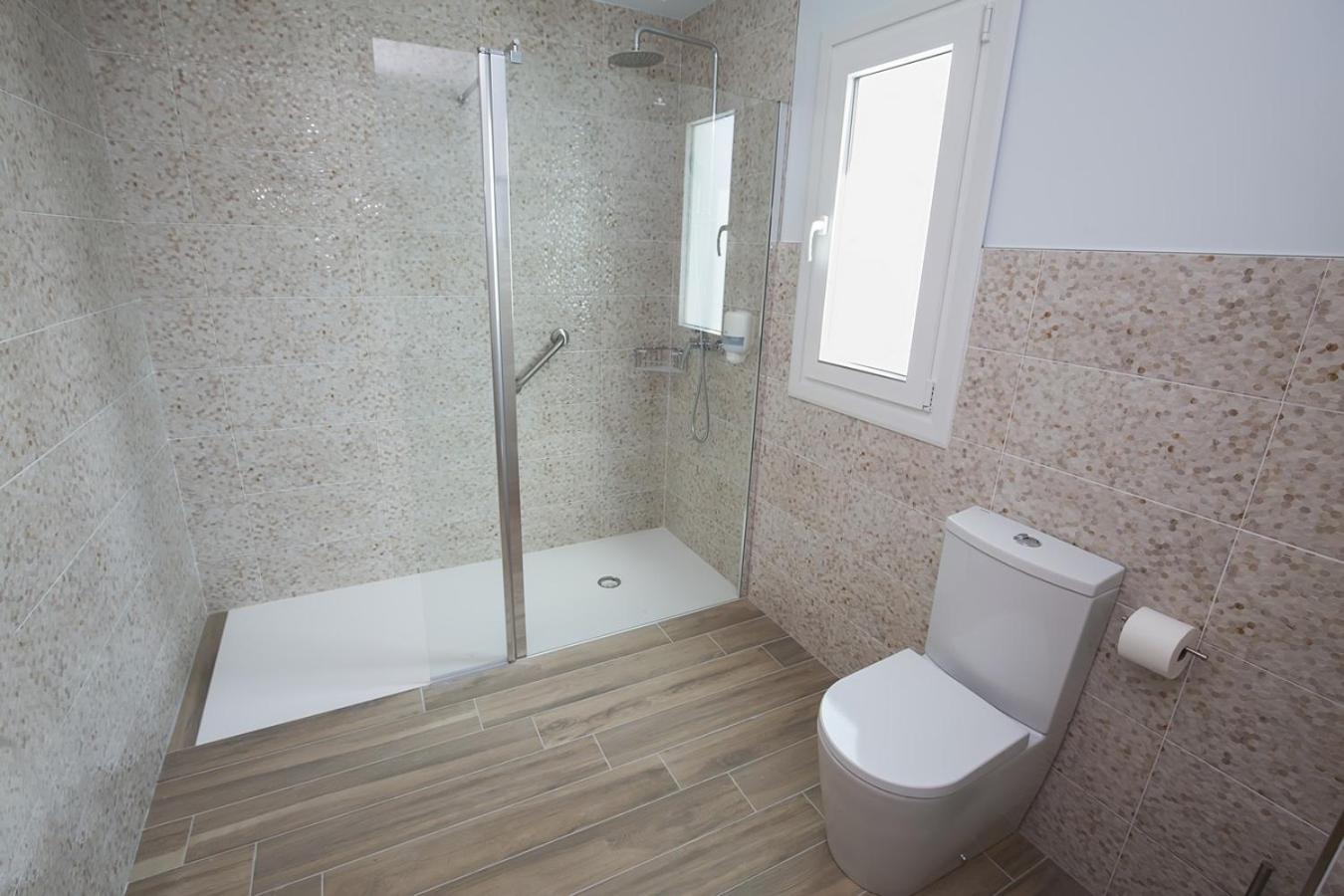 Suite with Terrace - Photo 2
