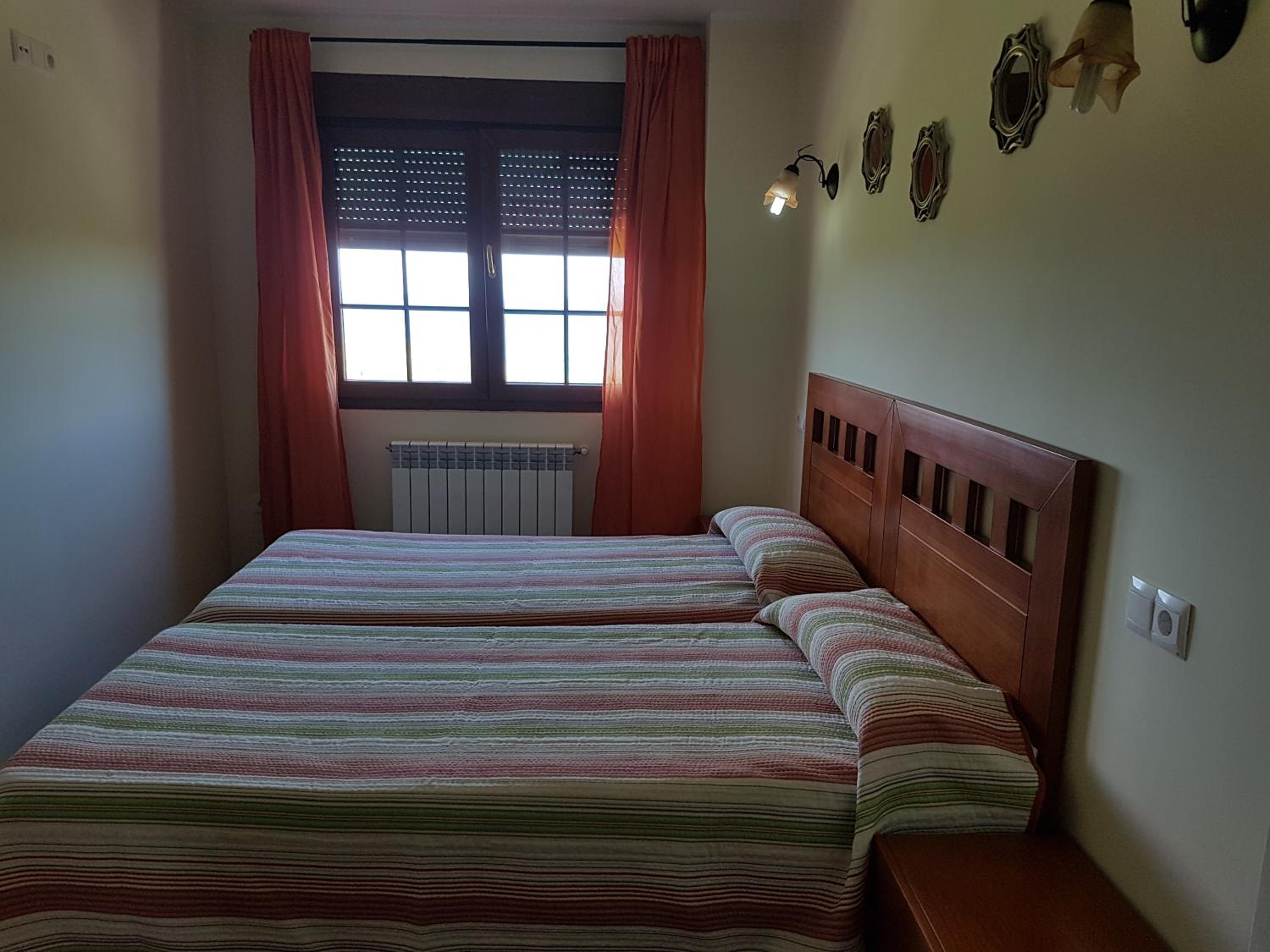 Two-Bedroom Apartment - Photo 4