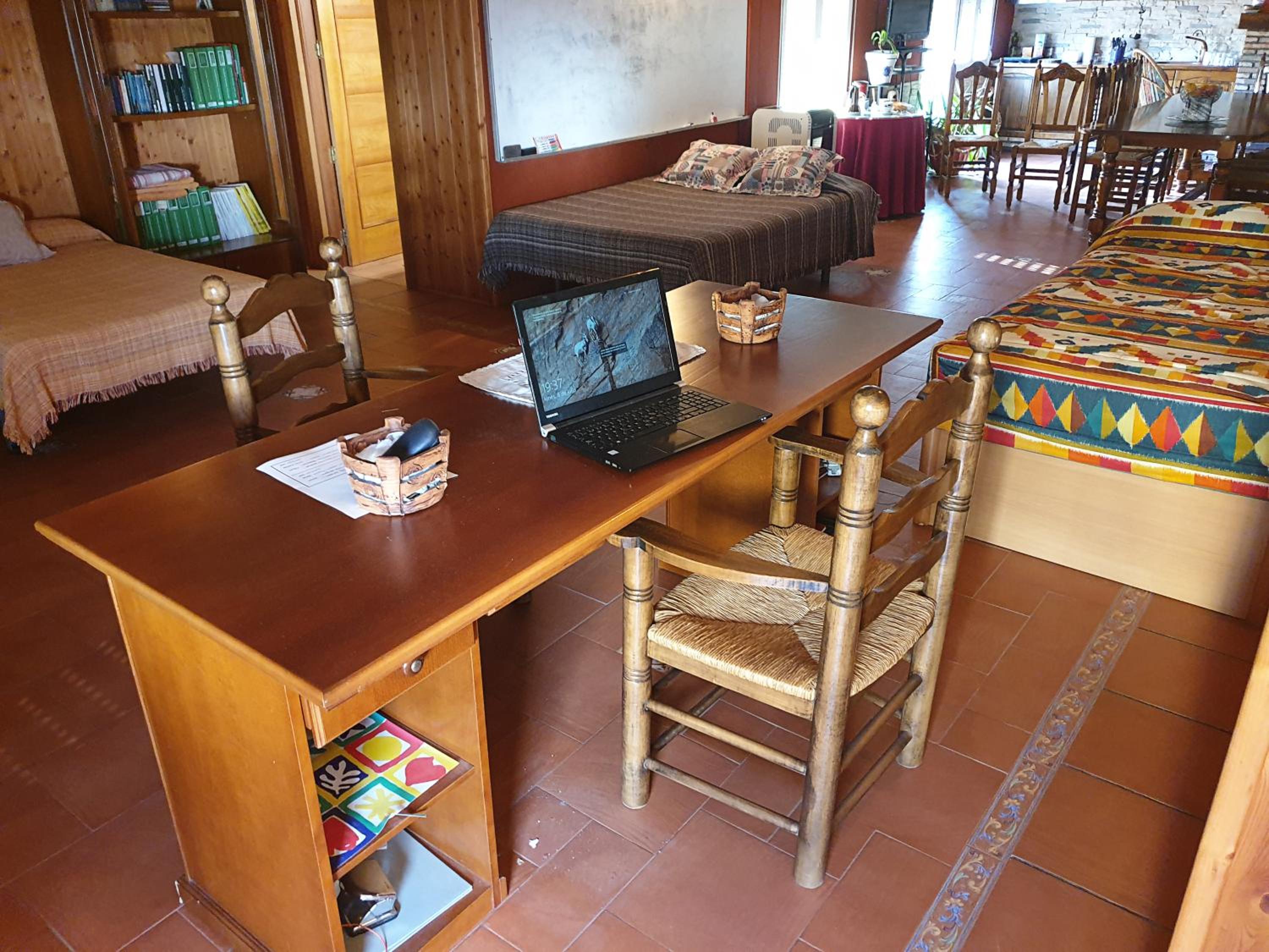 Double or Twin Room - Photo 8