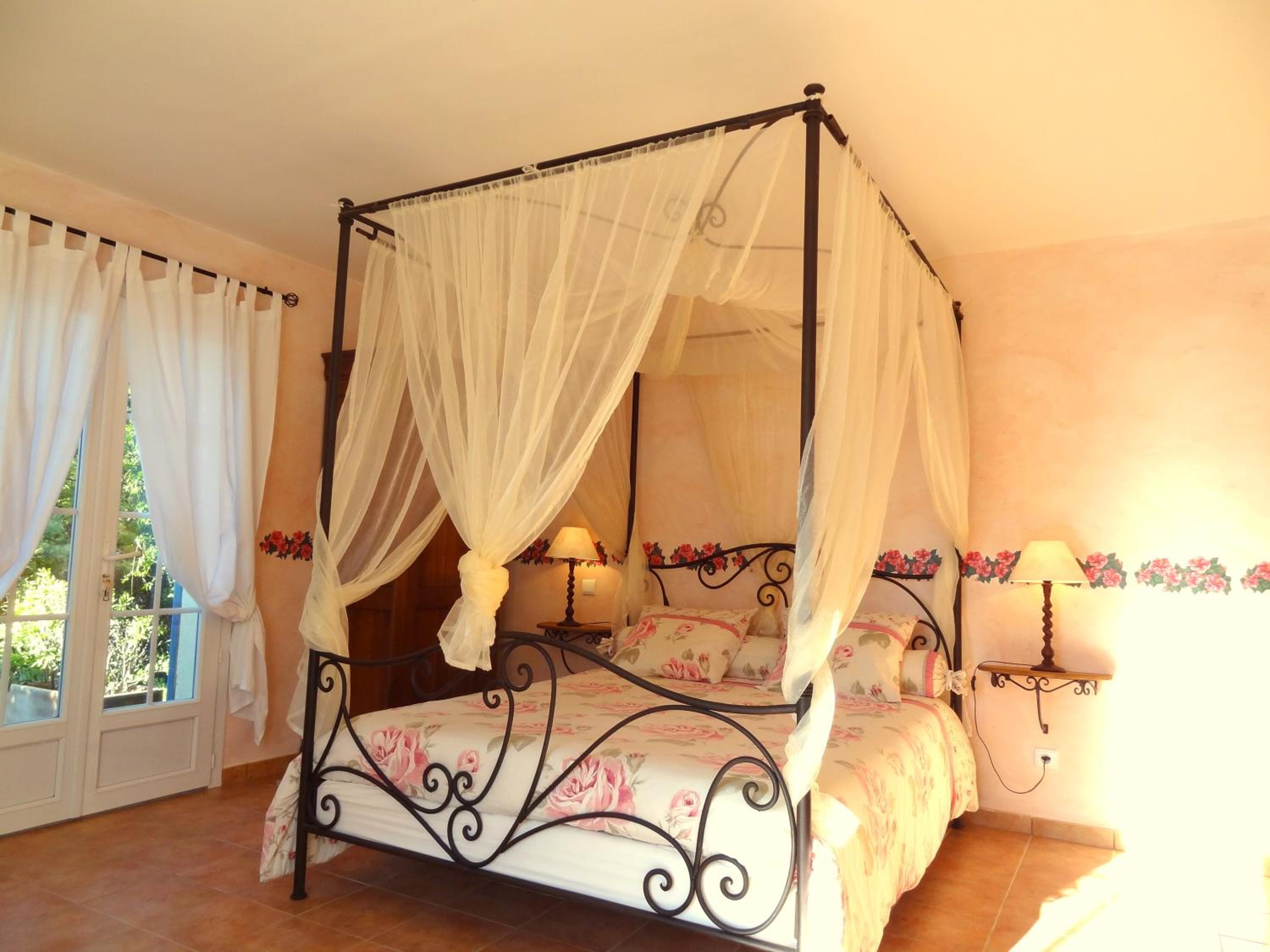 Superior Double Room with Private Terrace and Pool View photo 2