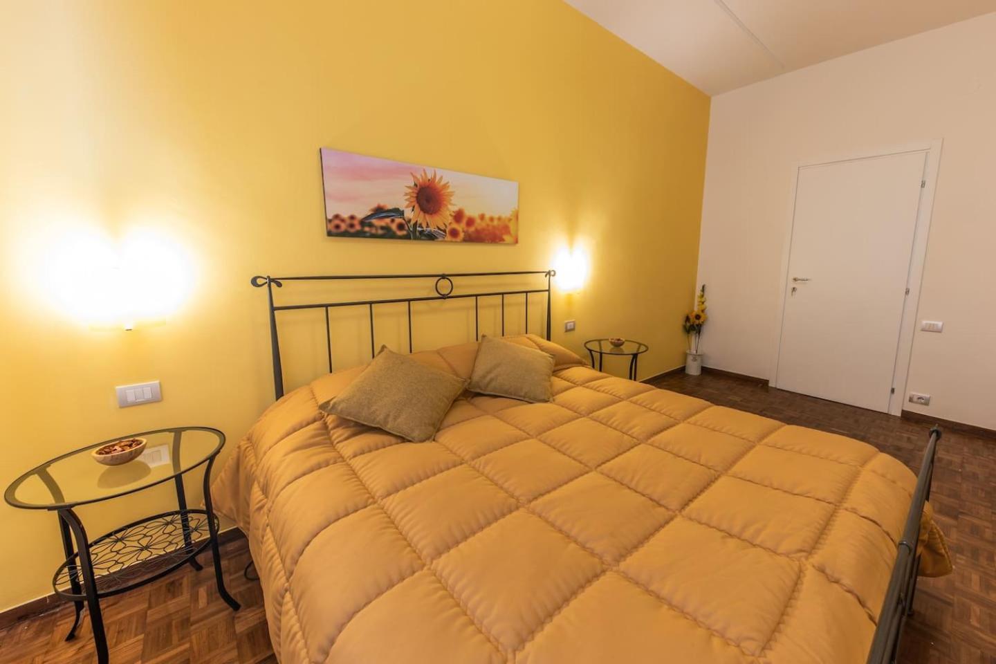 Three-Bedroom Apartment - Photo 24