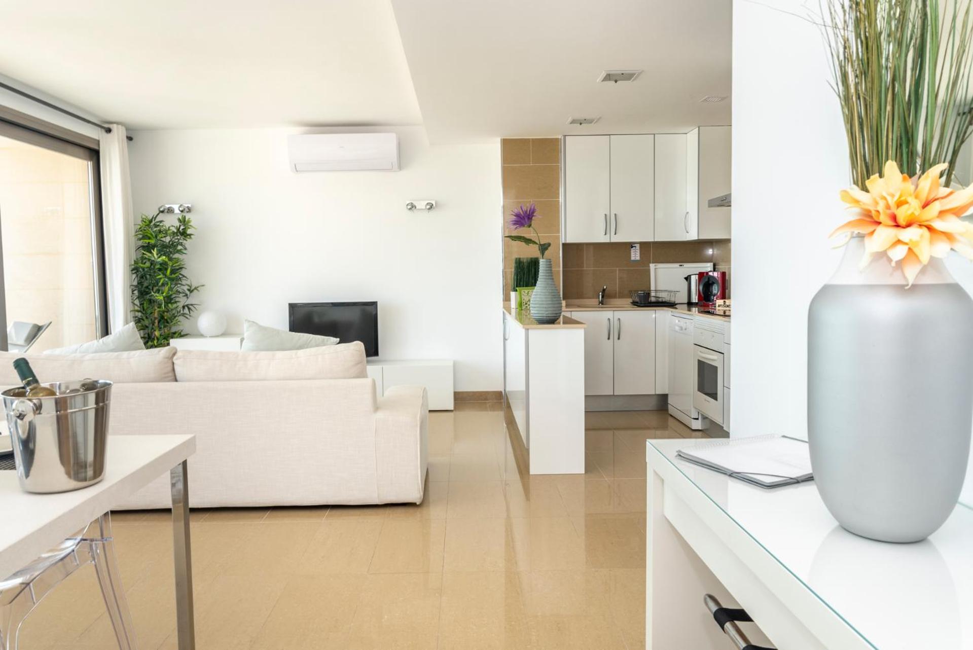 Apartamento de una habitación con vista al mar