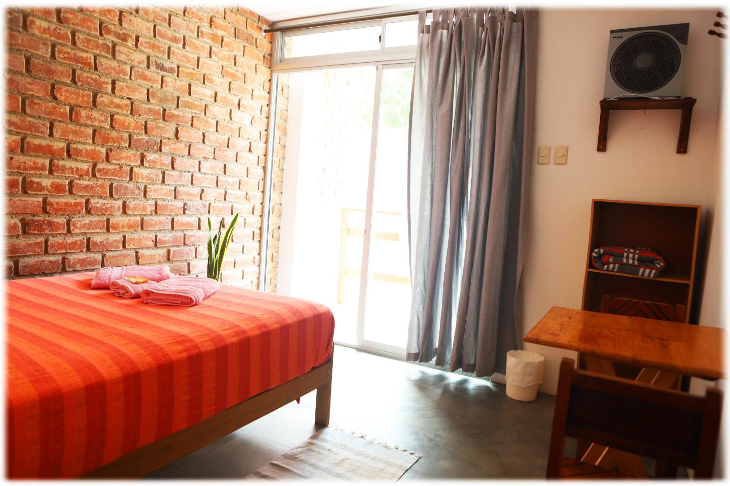 Double Room with Private Bathroom photo 2