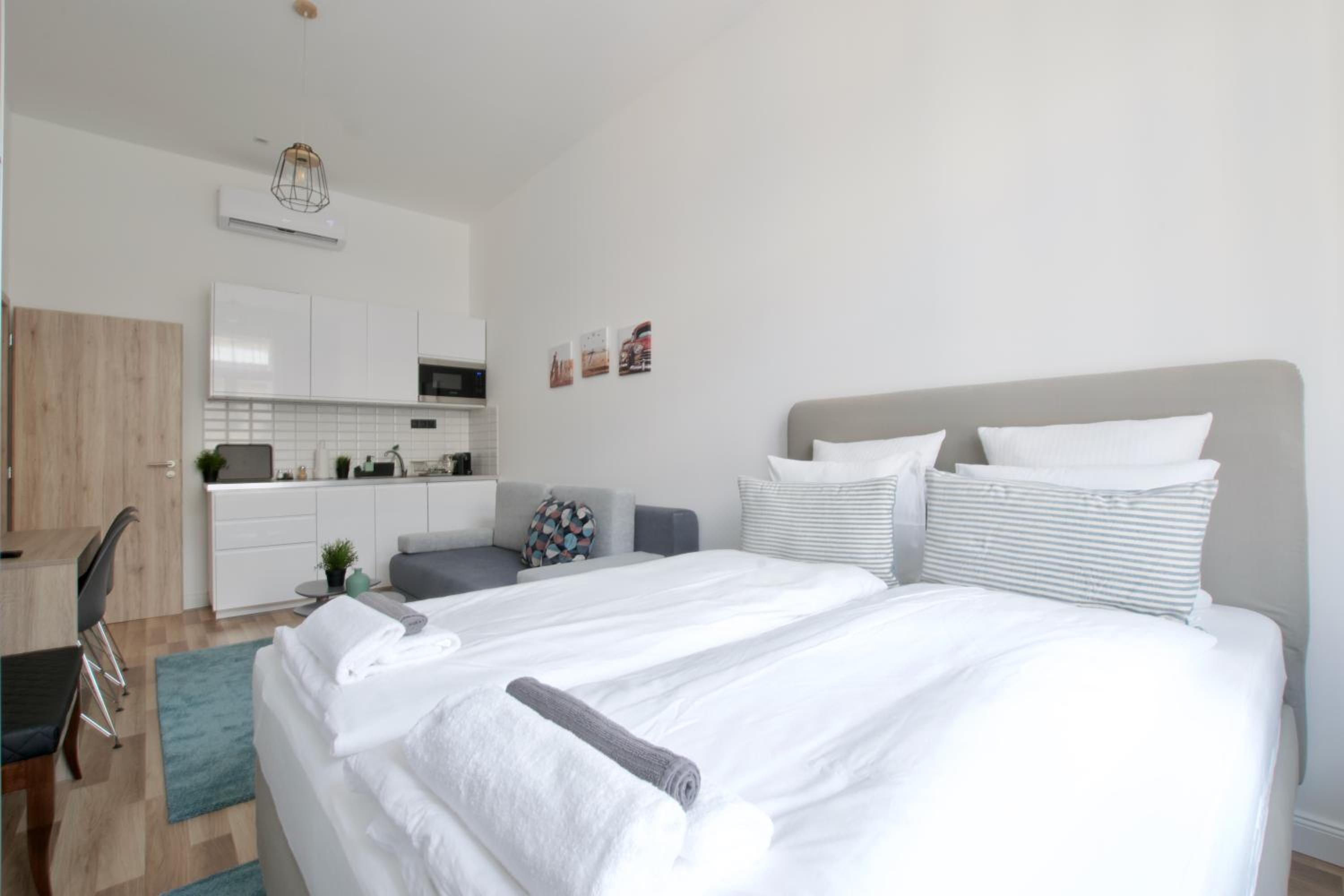 Superior Apartment