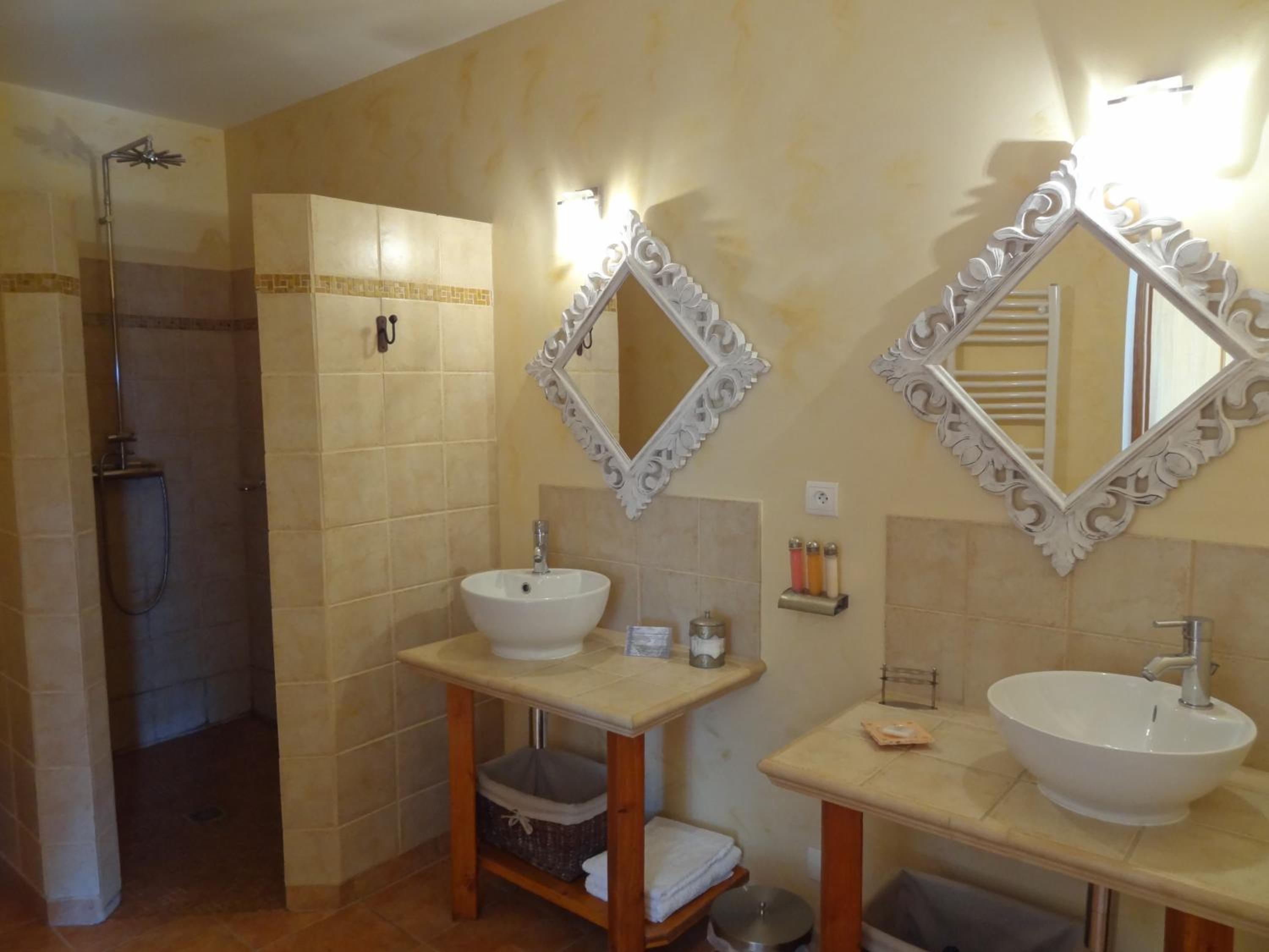 Superior Double Room with Private Terrace and Pool View photo 3