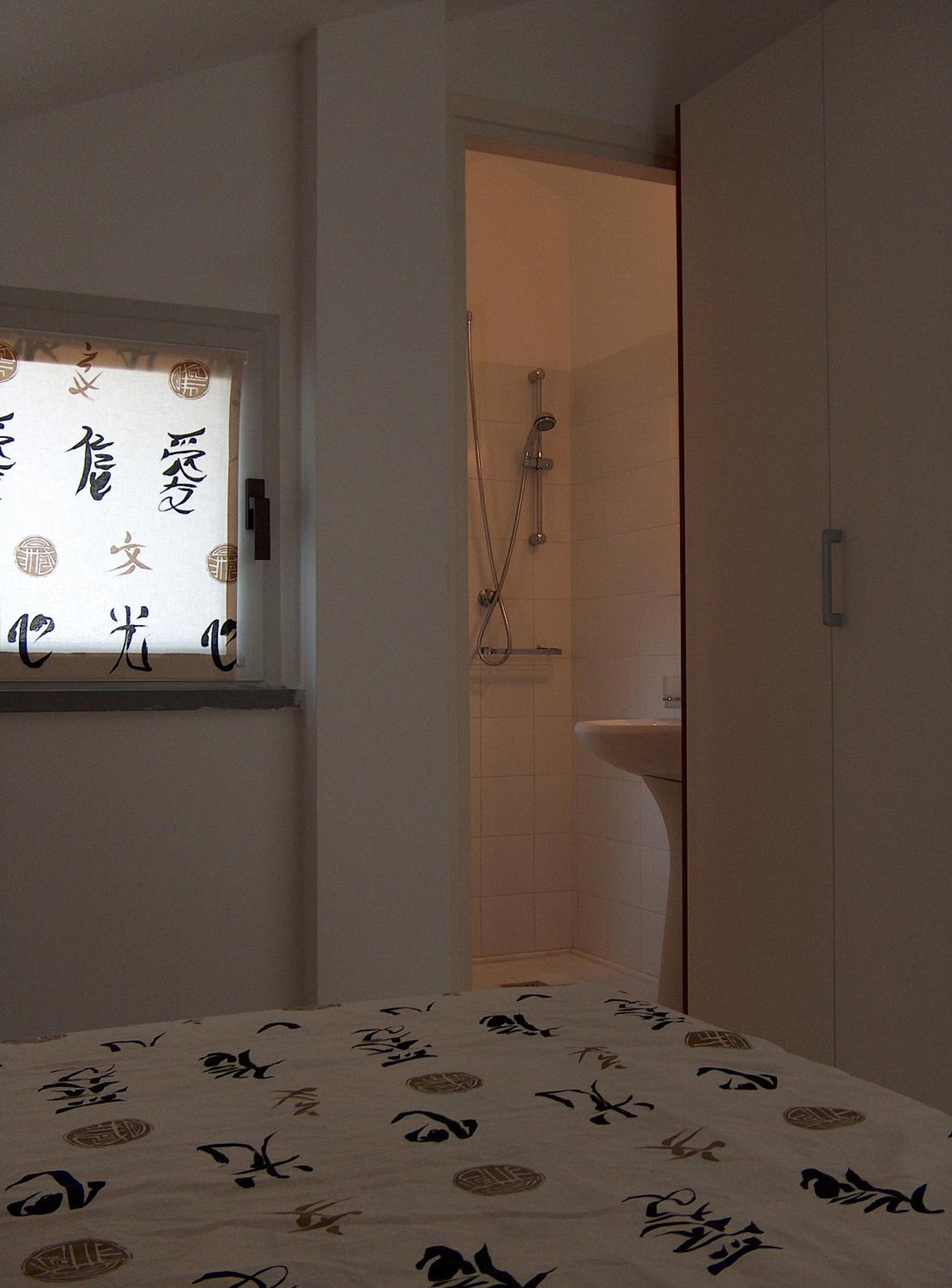 Large Two-Bedroom Apartment - Split Level photo 1