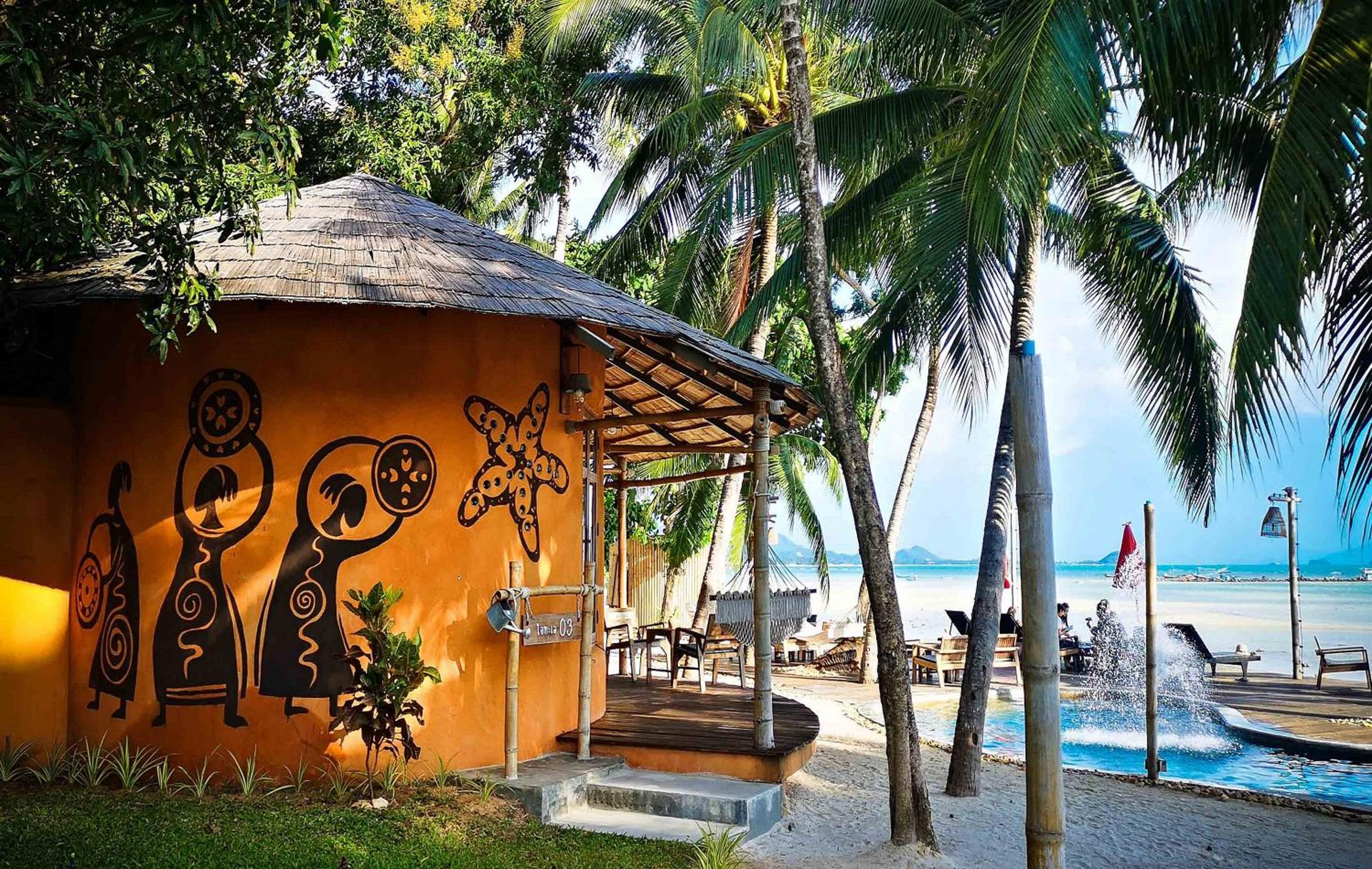 Villa - Beach Front photo 2