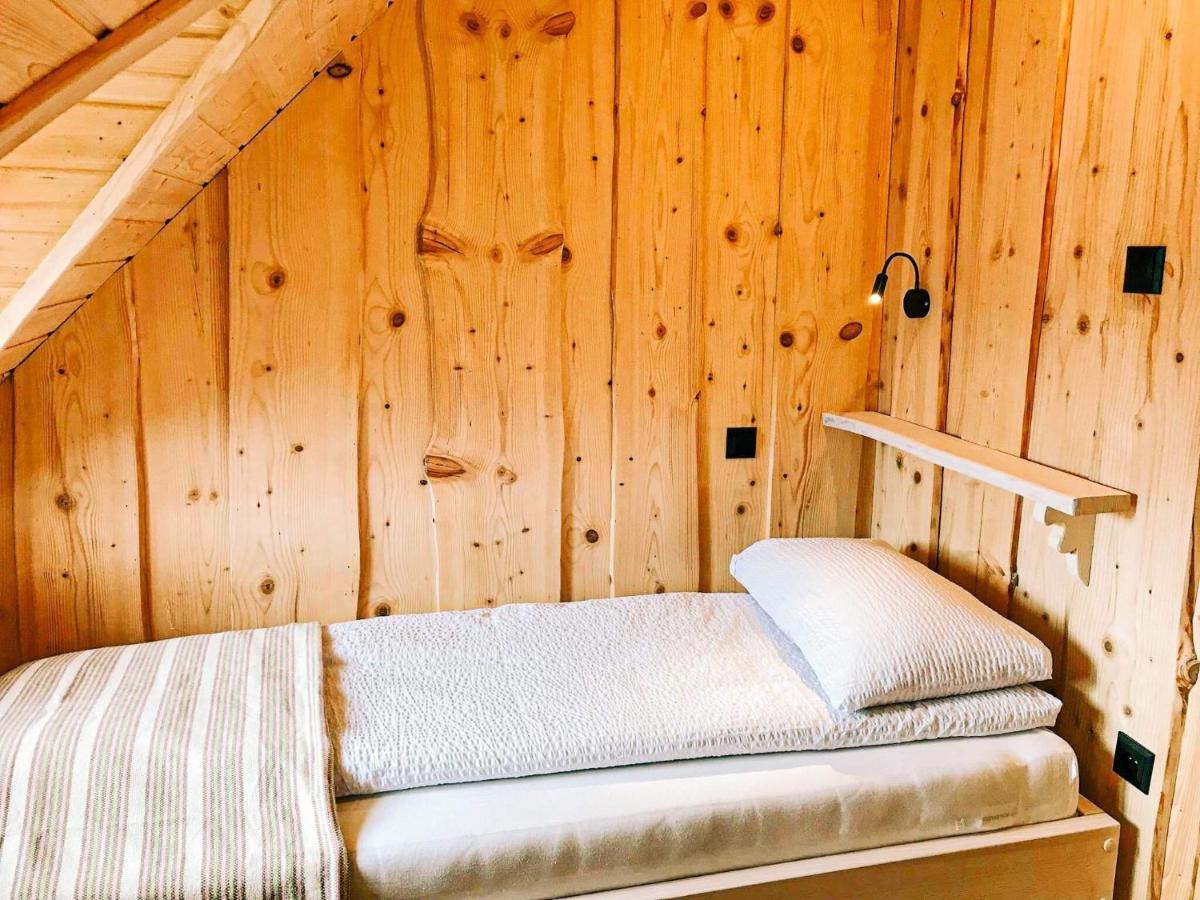 Three-Bedroom Chalet - Photo 7
