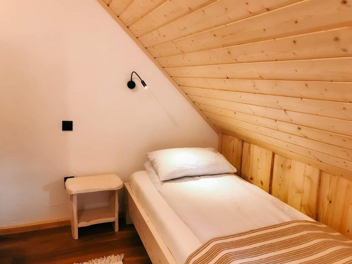 Three-Bedroom Chalet - Photo 5