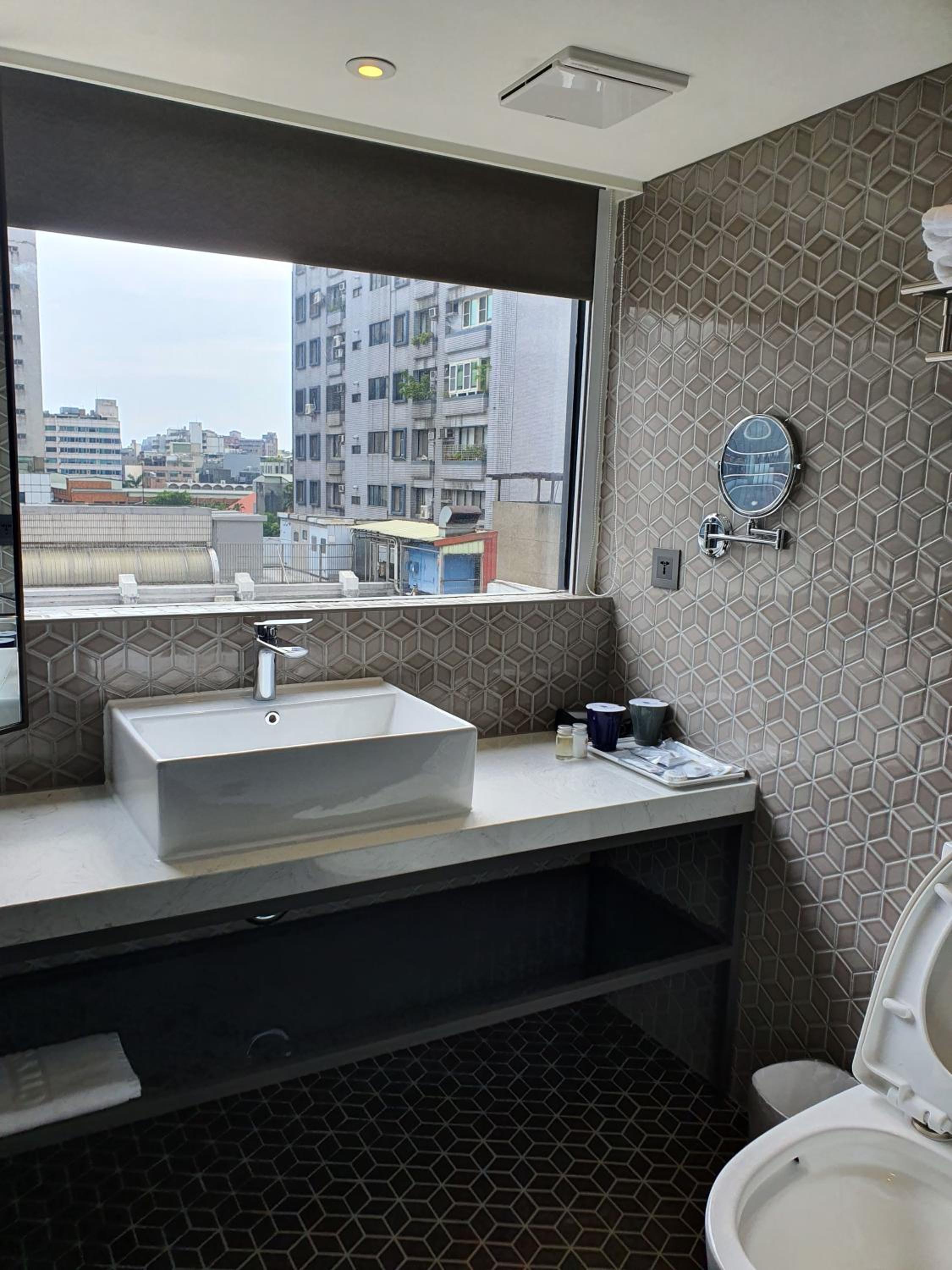 Deluxe Twin Room - Photo 6