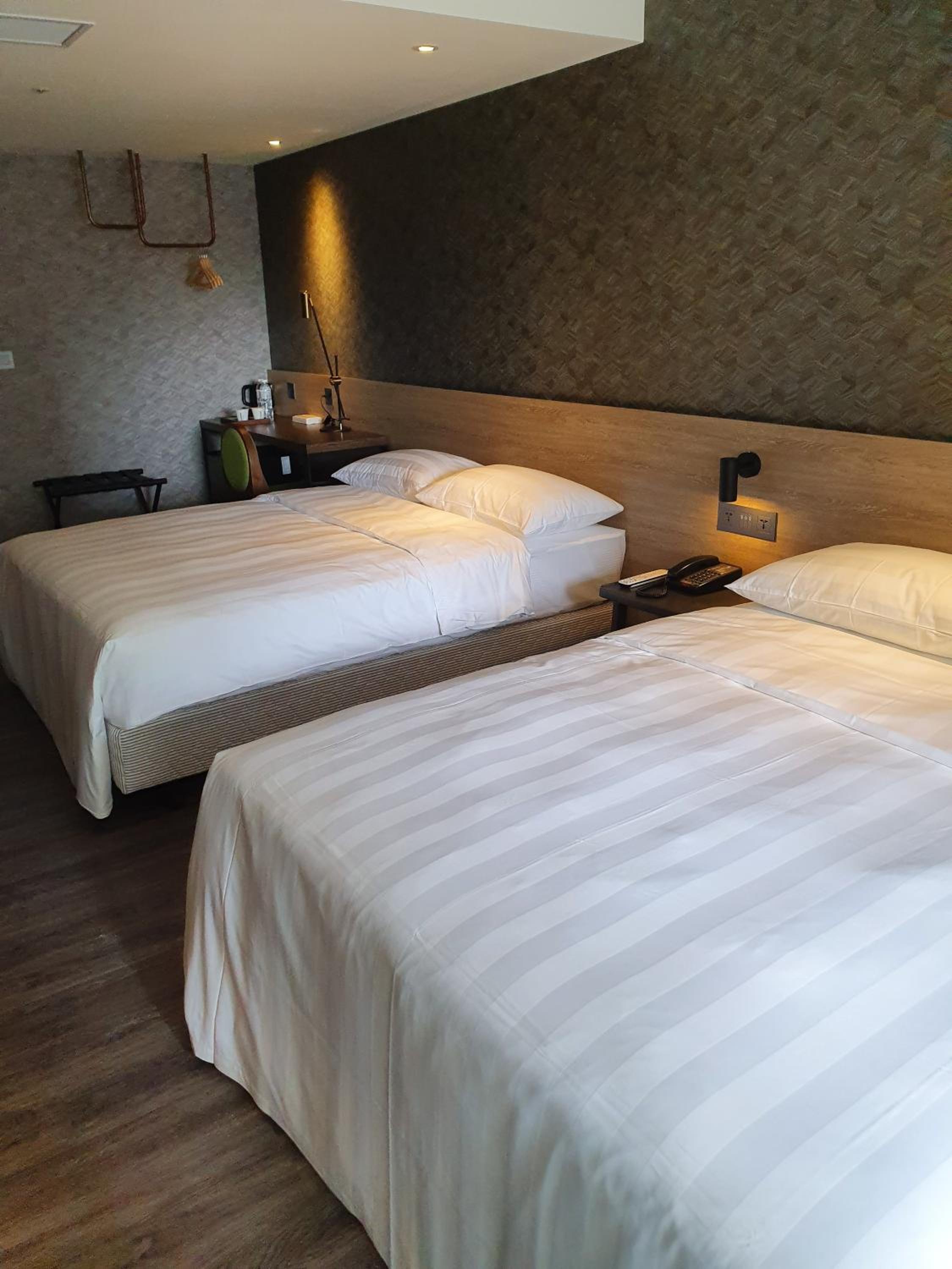 Deluxe Twin Room - Photo 4