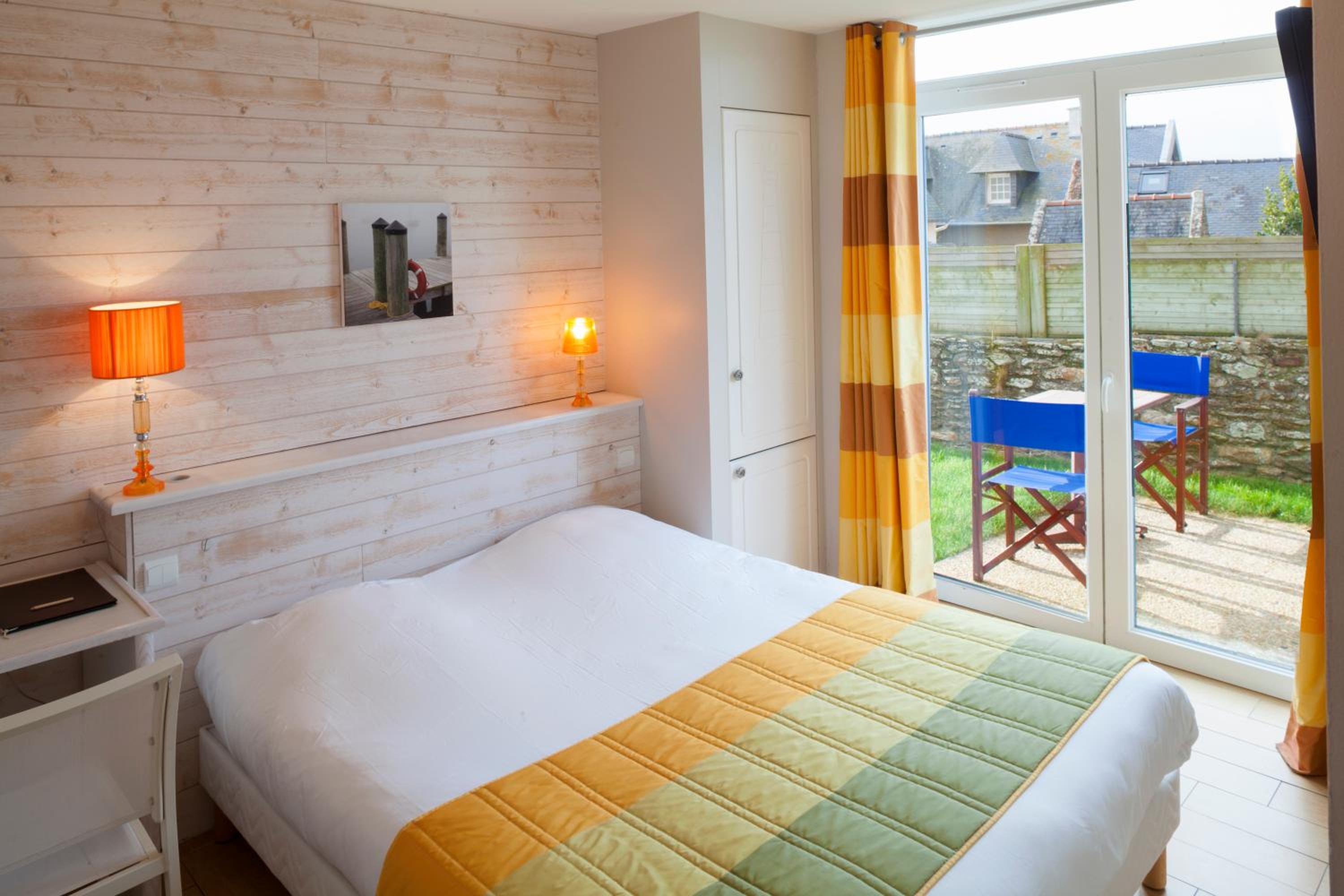 Double or Twin Room with Courtyard View