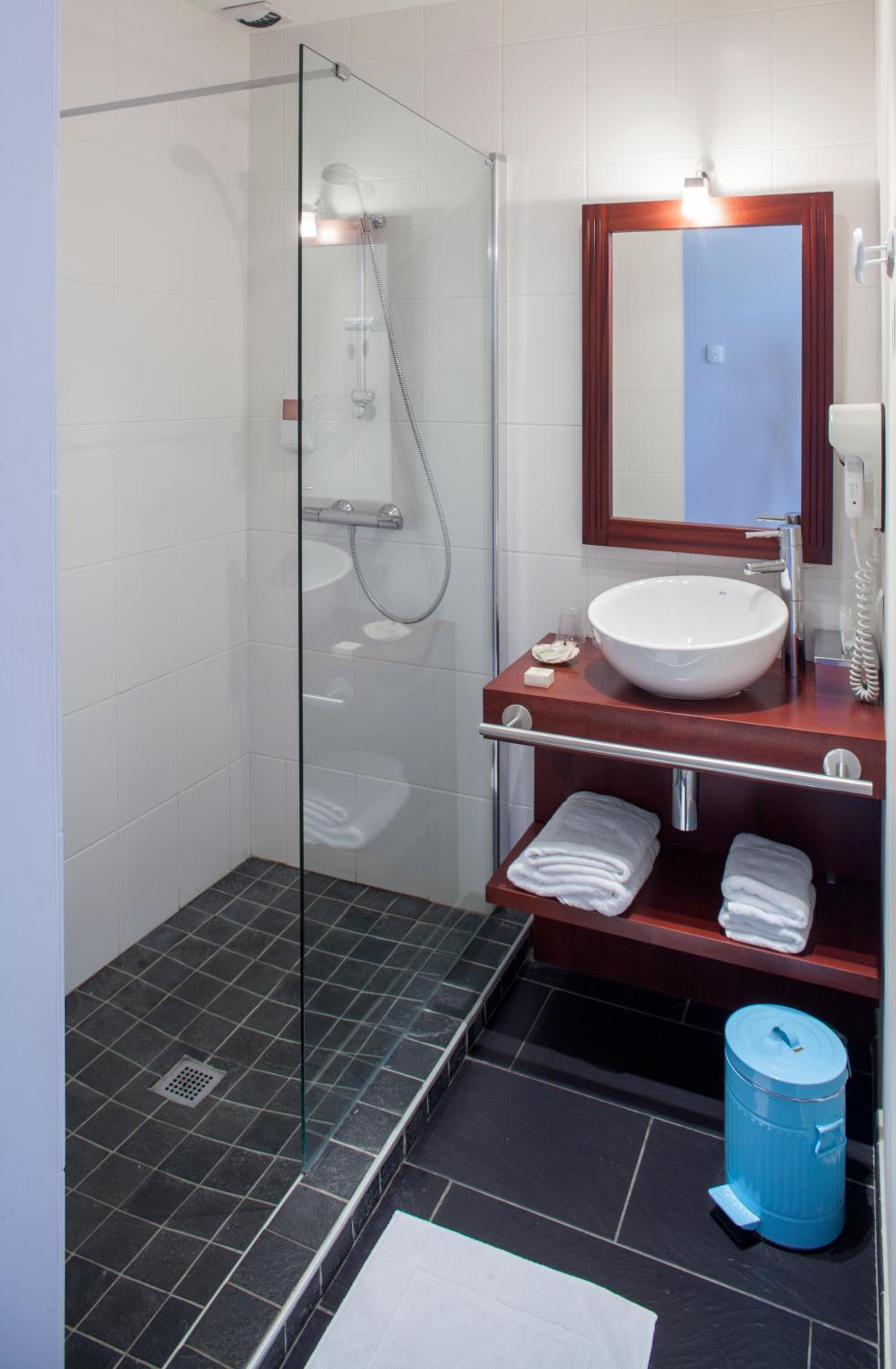 Double or Twin Room with Sea View photo 2
