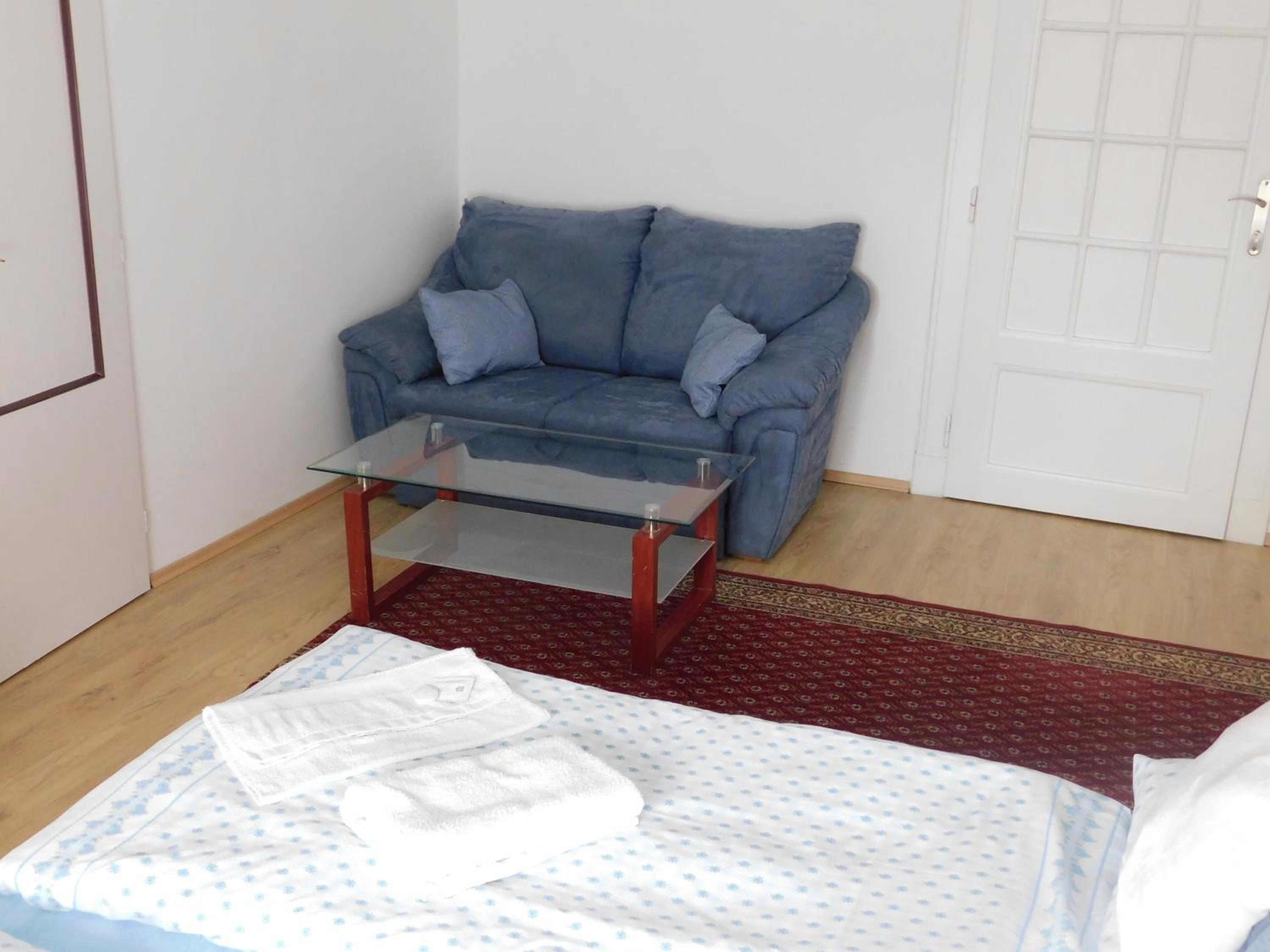 Double Room With Extra Bed photo 2