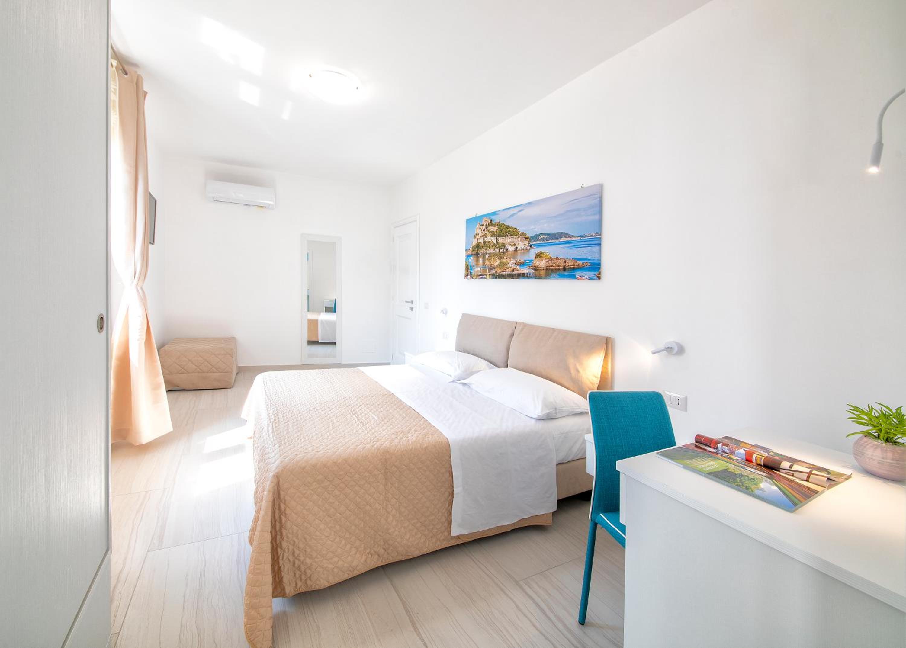 Superior Double Room - Photo 1