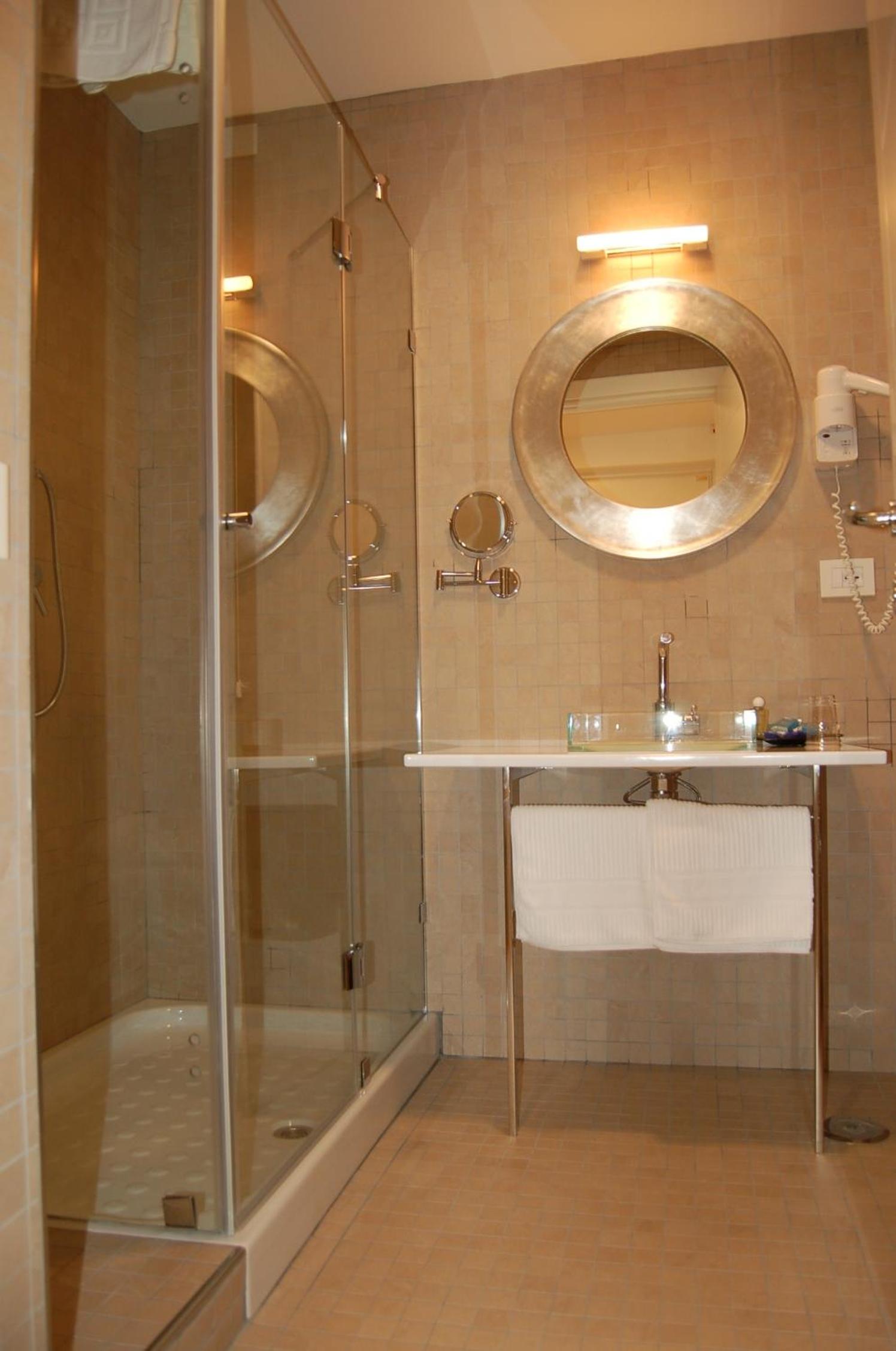 Suite photo 2