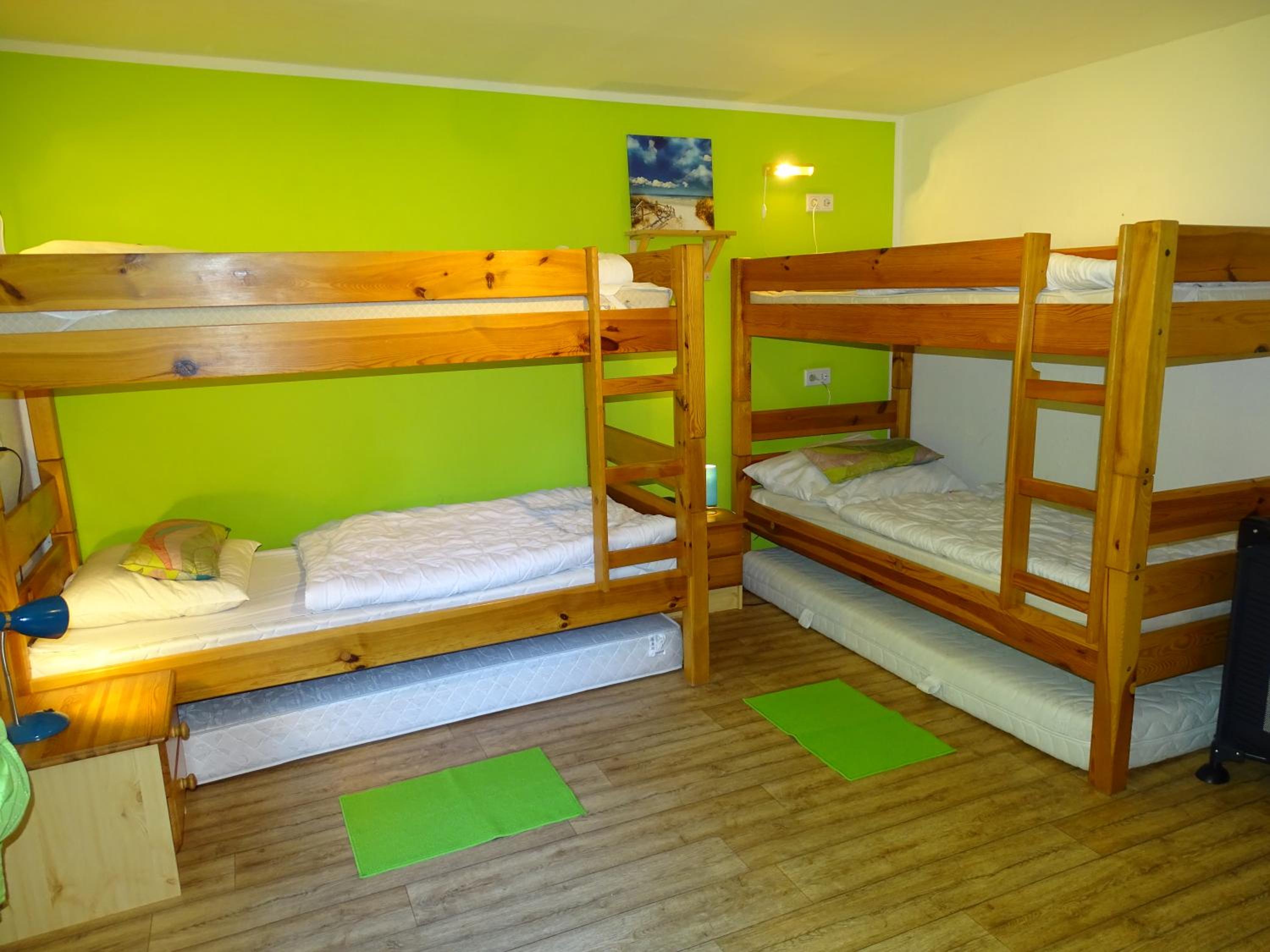 Apartment - Photo 2