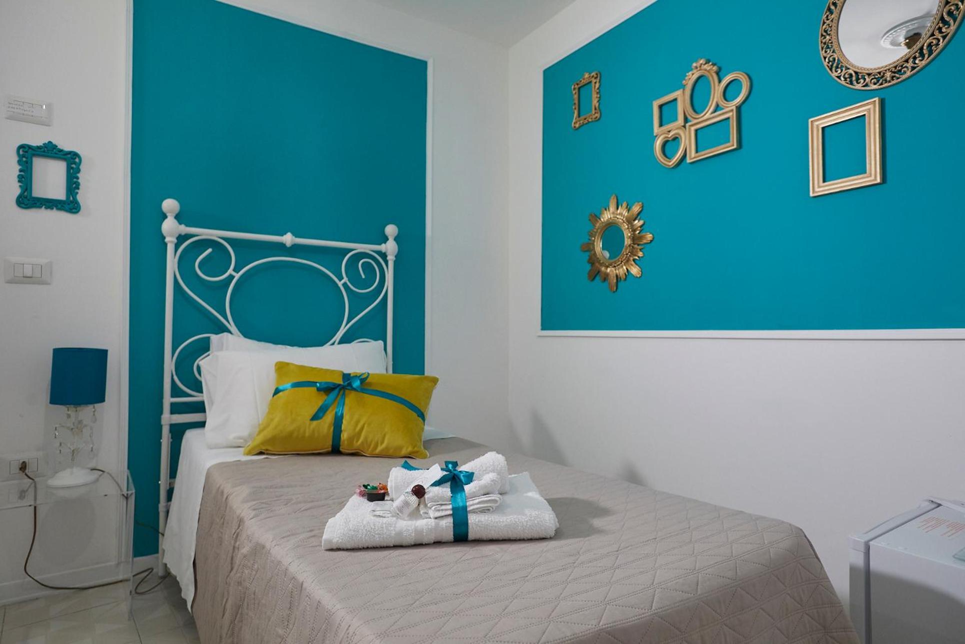 Single Room with Private Bathroom