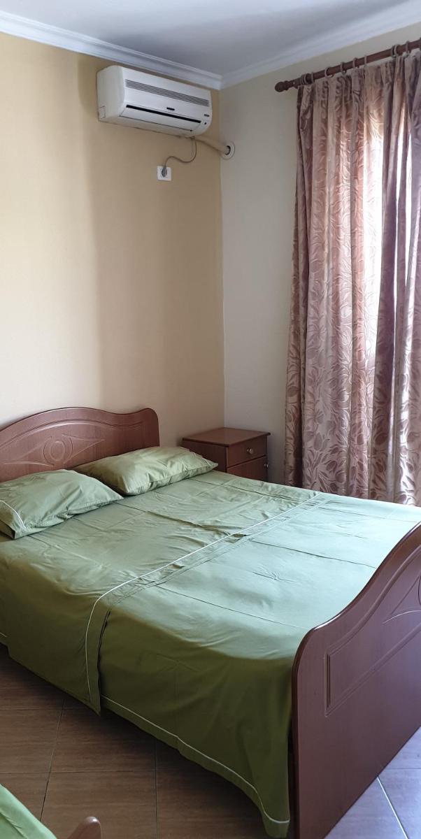 Double Room with Balcony (2 Adults)