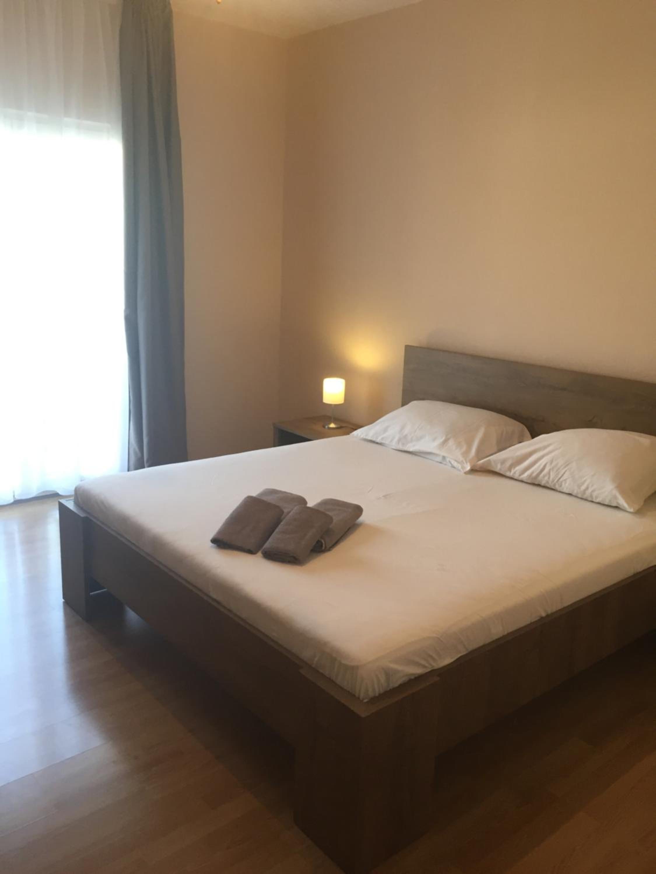 Double Room with Private Bathroom and Balcony